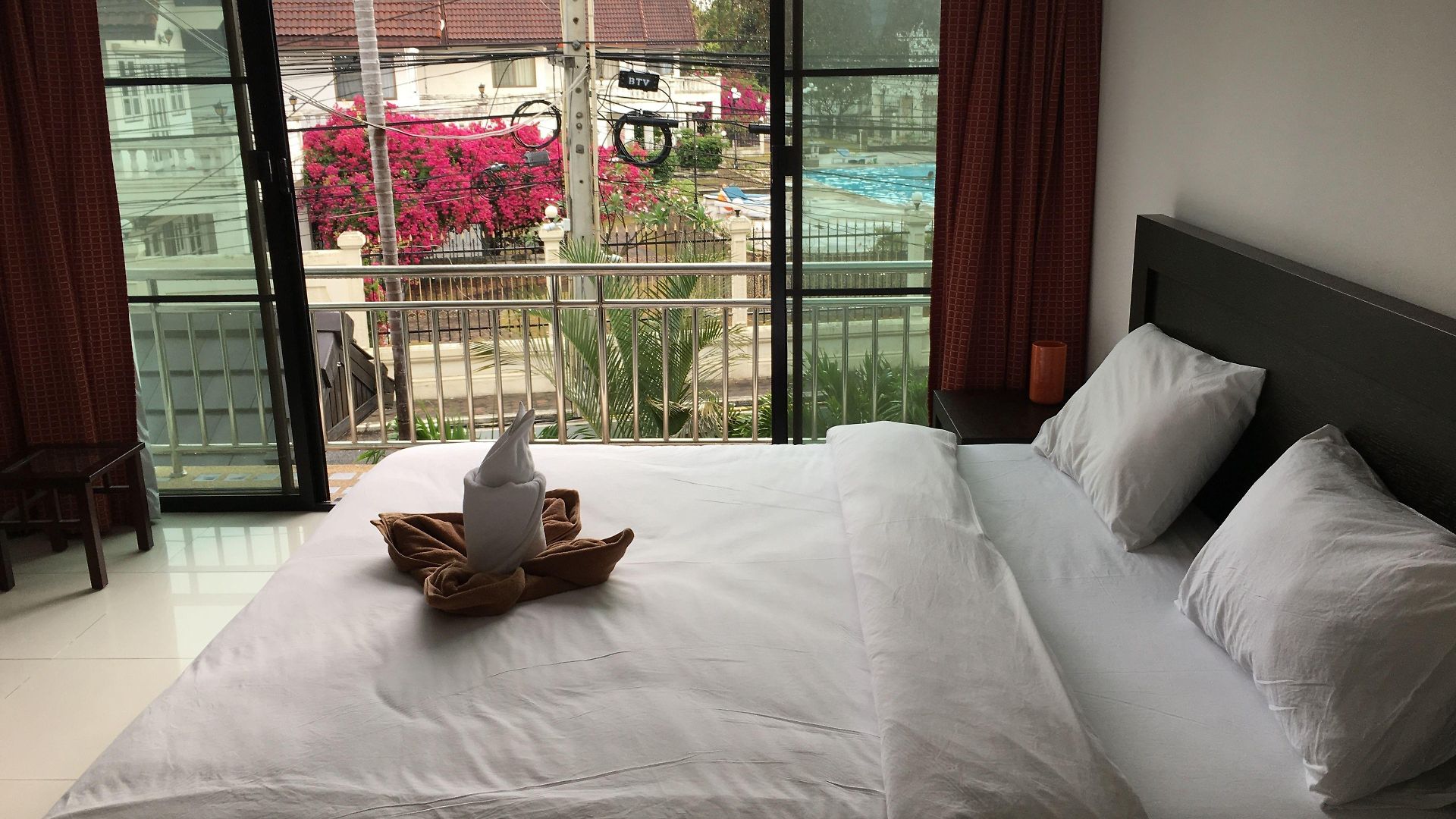 4poolvillas * Pattaya