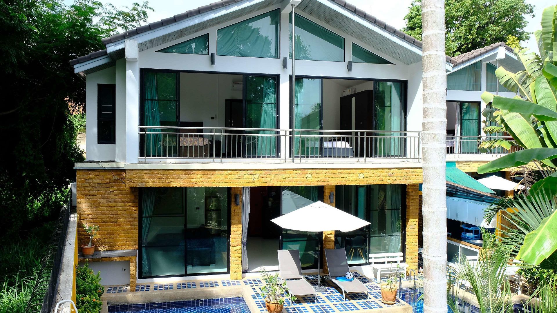 4poolvillas * Pattaya