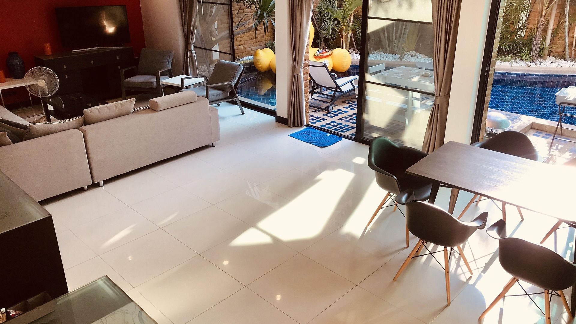 4poolvillas * Pattaya