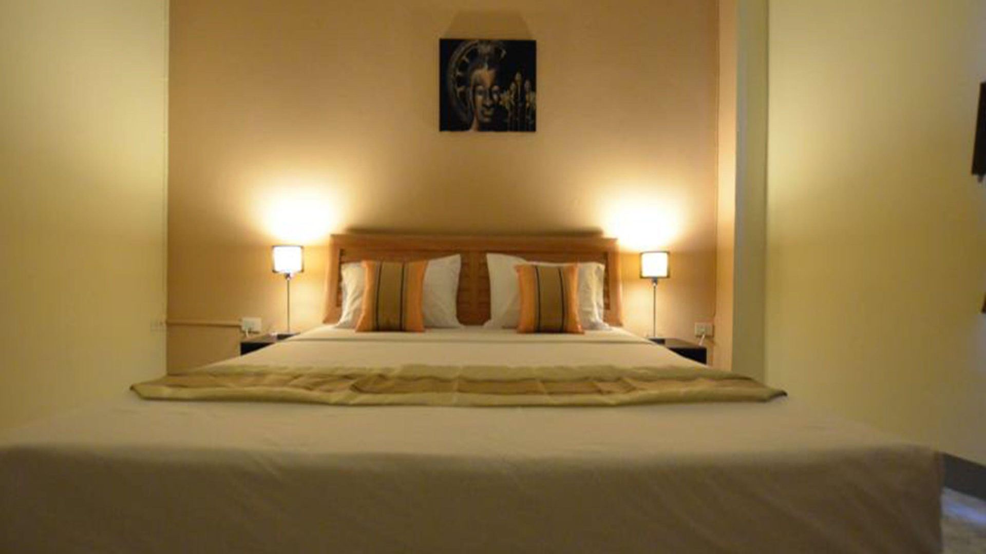 Bua Khao Paradise บ้านพัก 3*