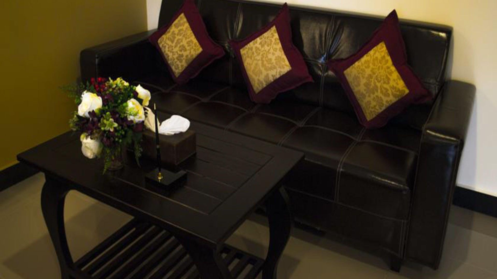 The Grand Day Night โรงแรม Pattaya
