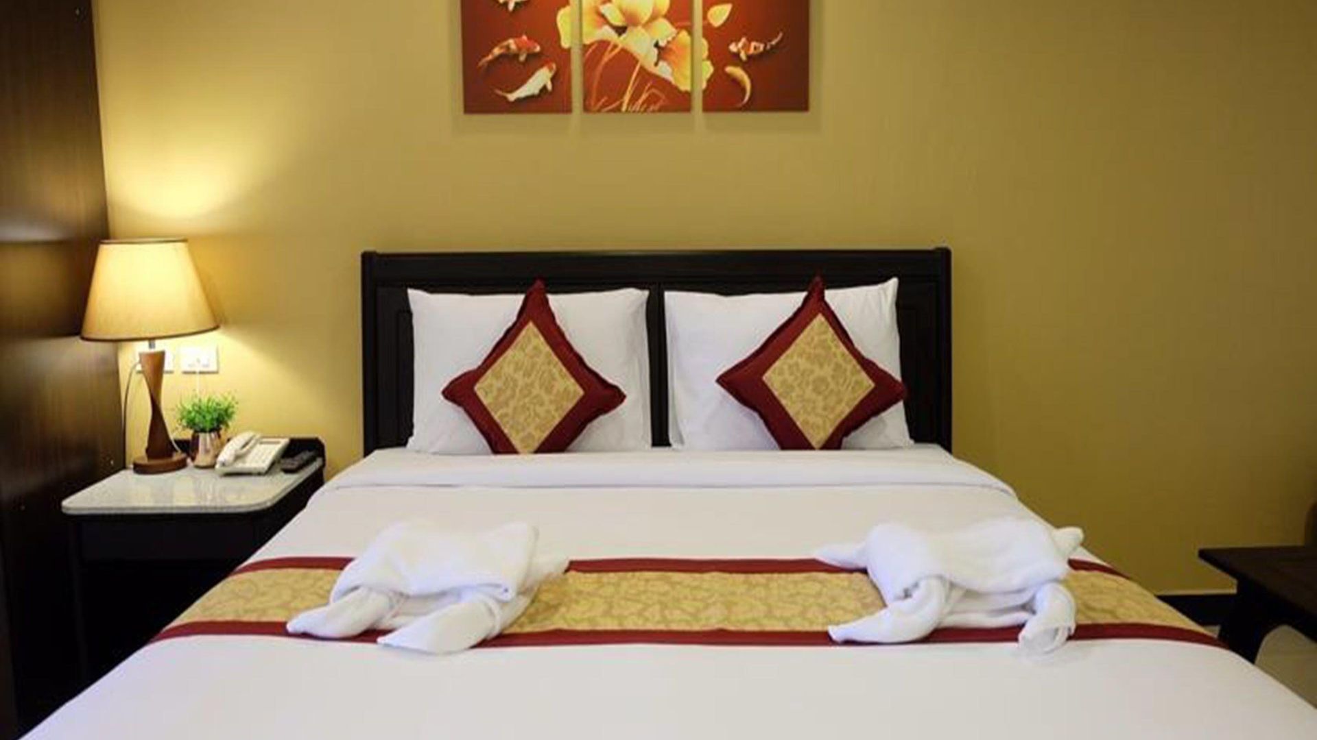 The Grand Day Night โรงแรม