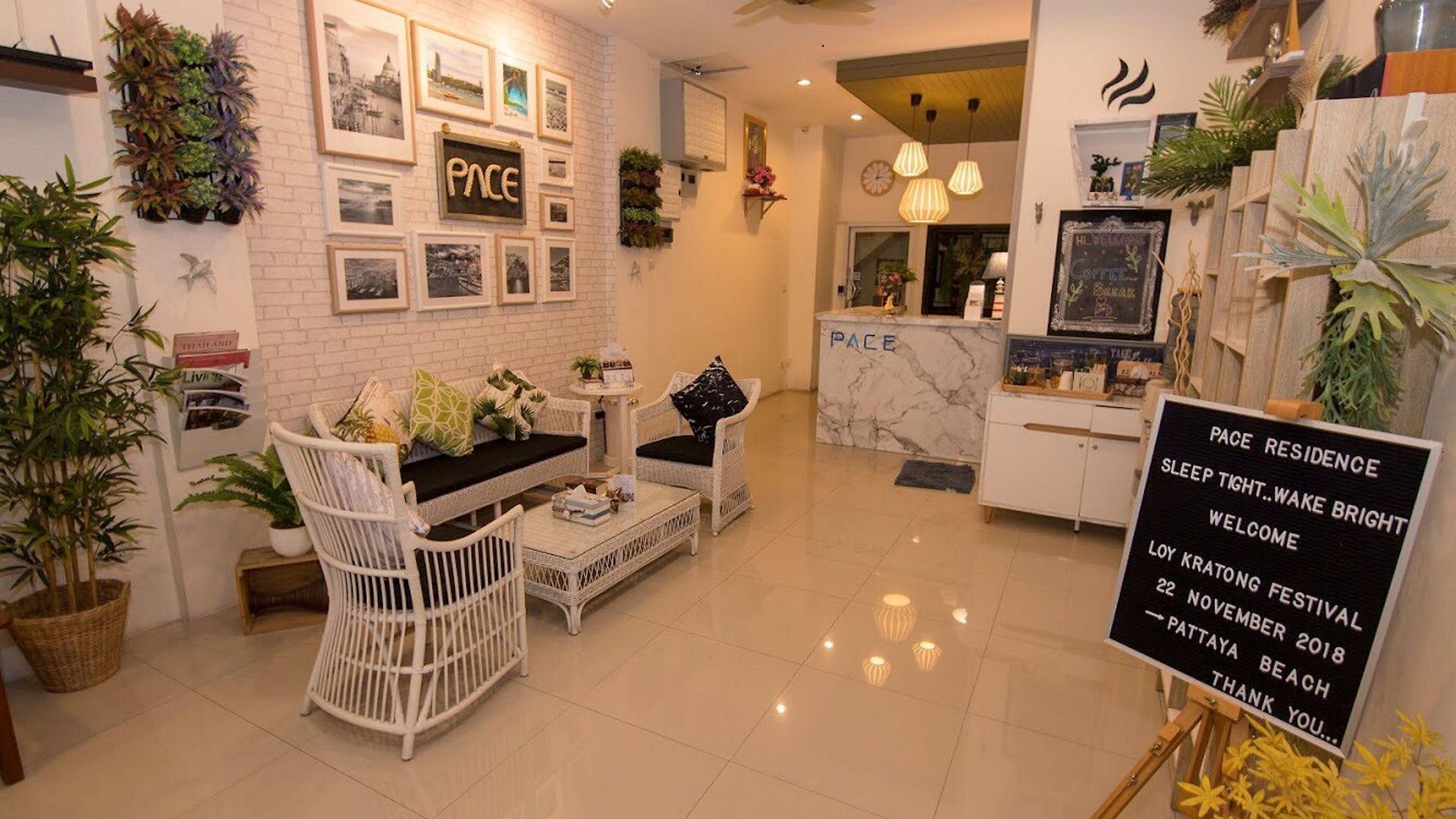 Pace โรงแรม 3*