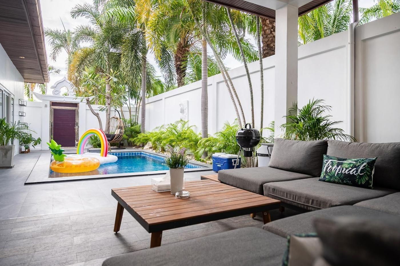 วิลล่า Majestic Pool Private *