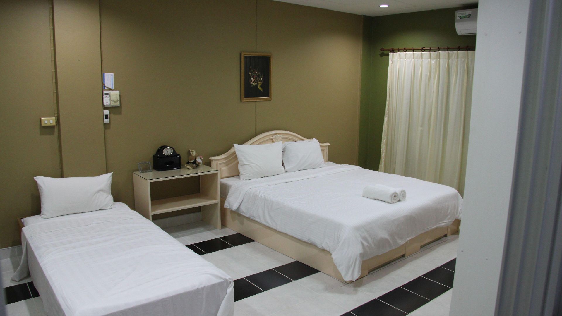 Oyo 75486 Anna Pattaya