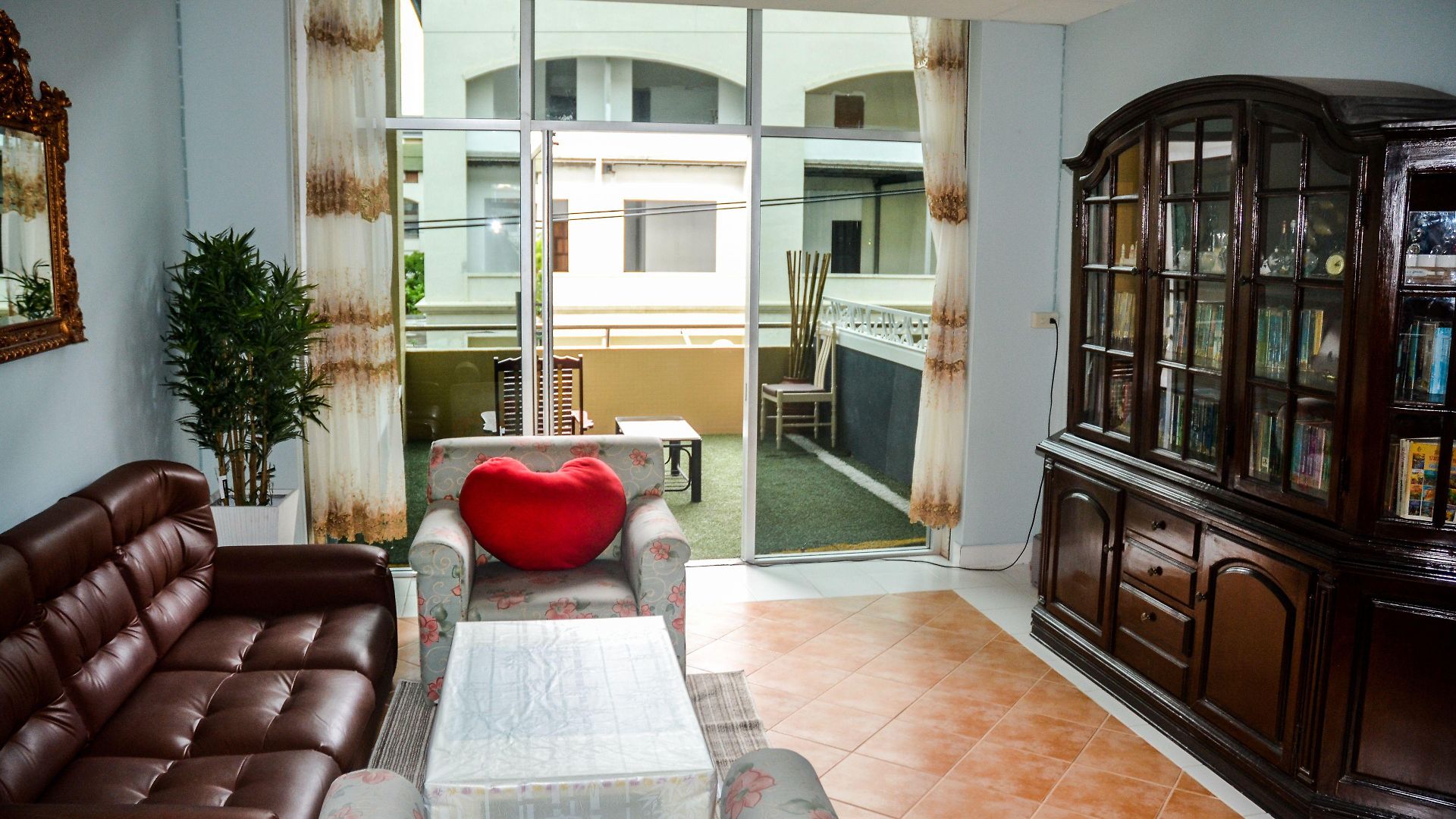 Oyo 75486 Anna บ้านพัก Pattaya
