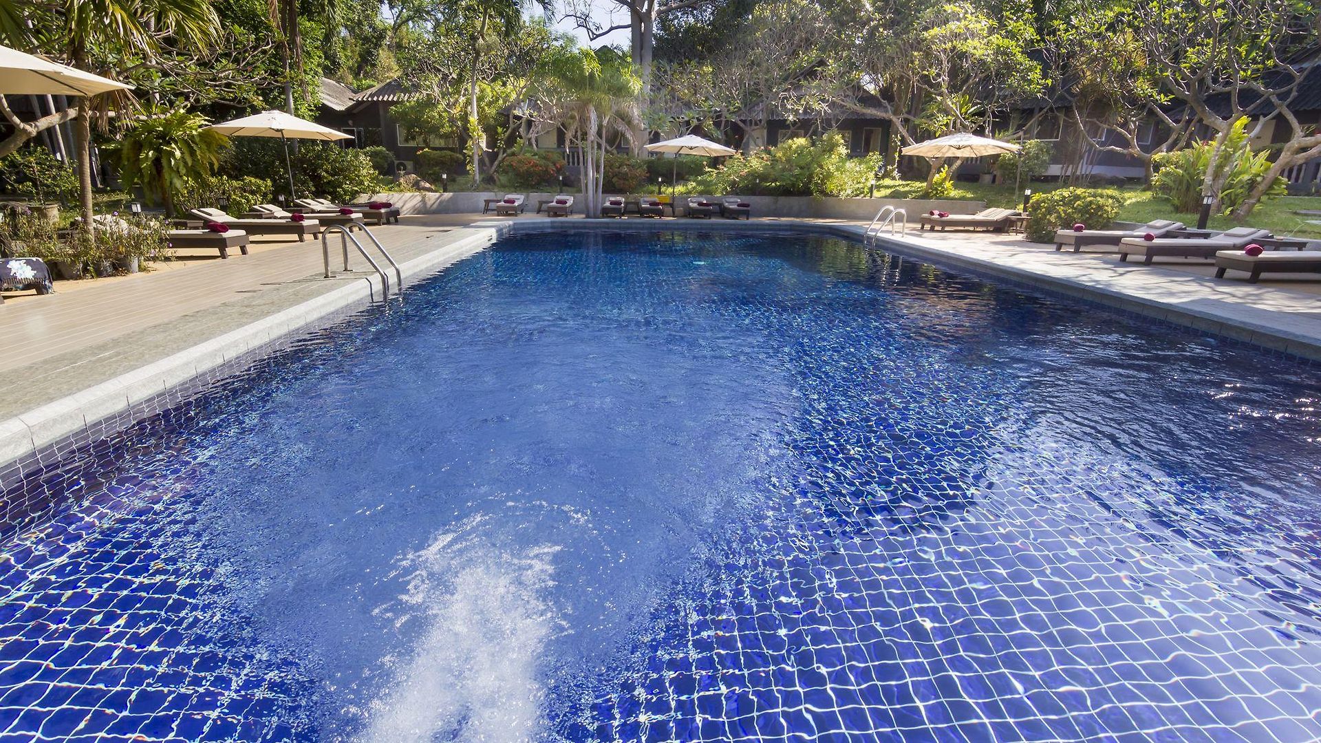 Hotel Let's Hyde & - Pool 4*