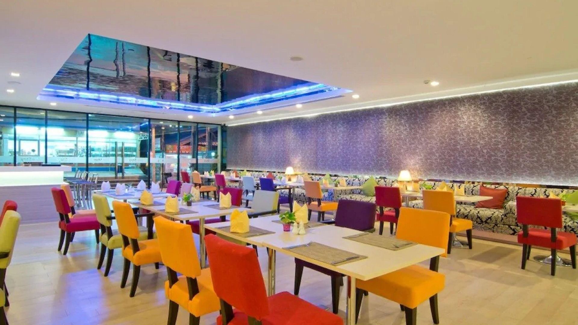 Hotel The 