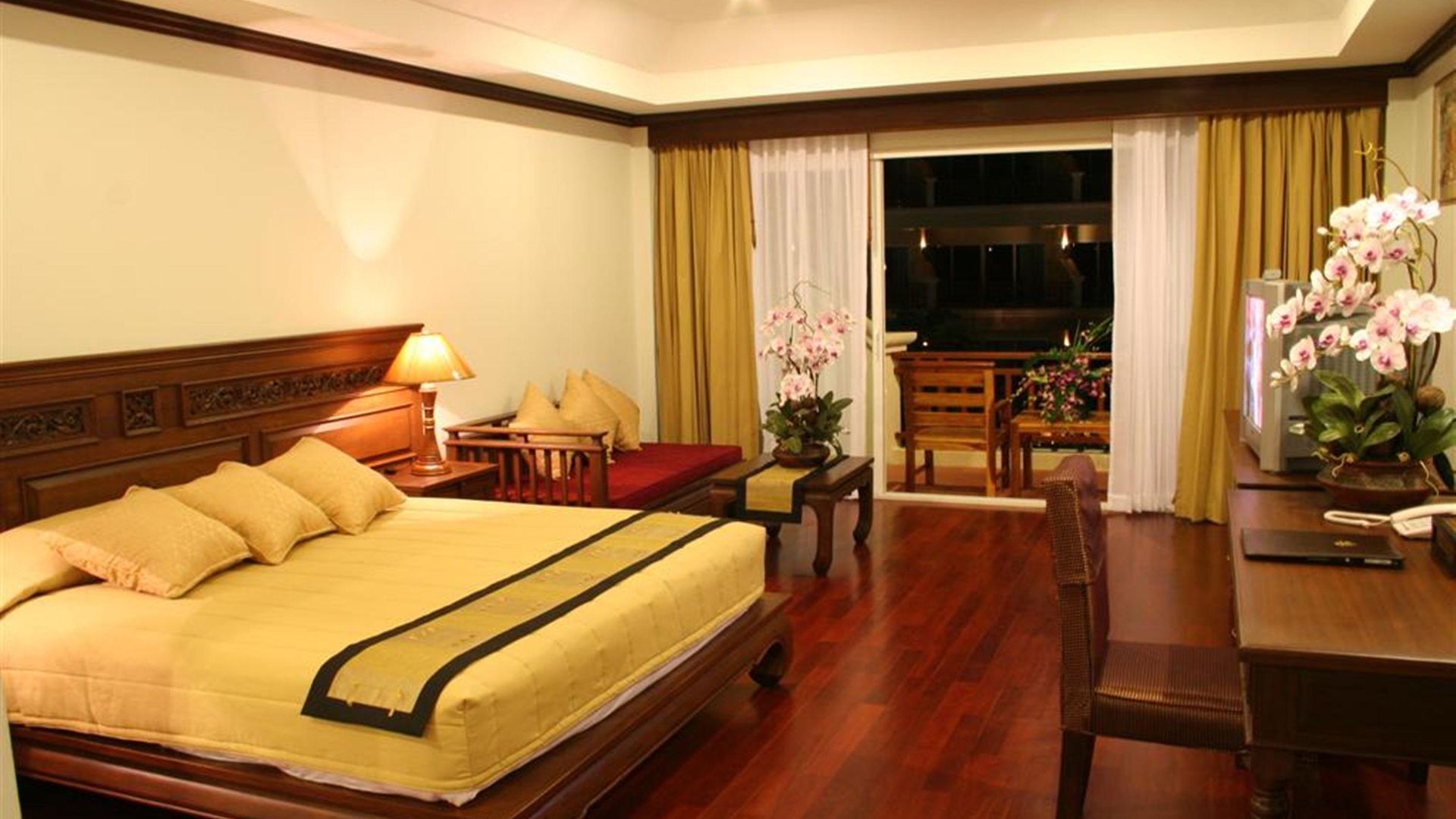 Avalon 5*