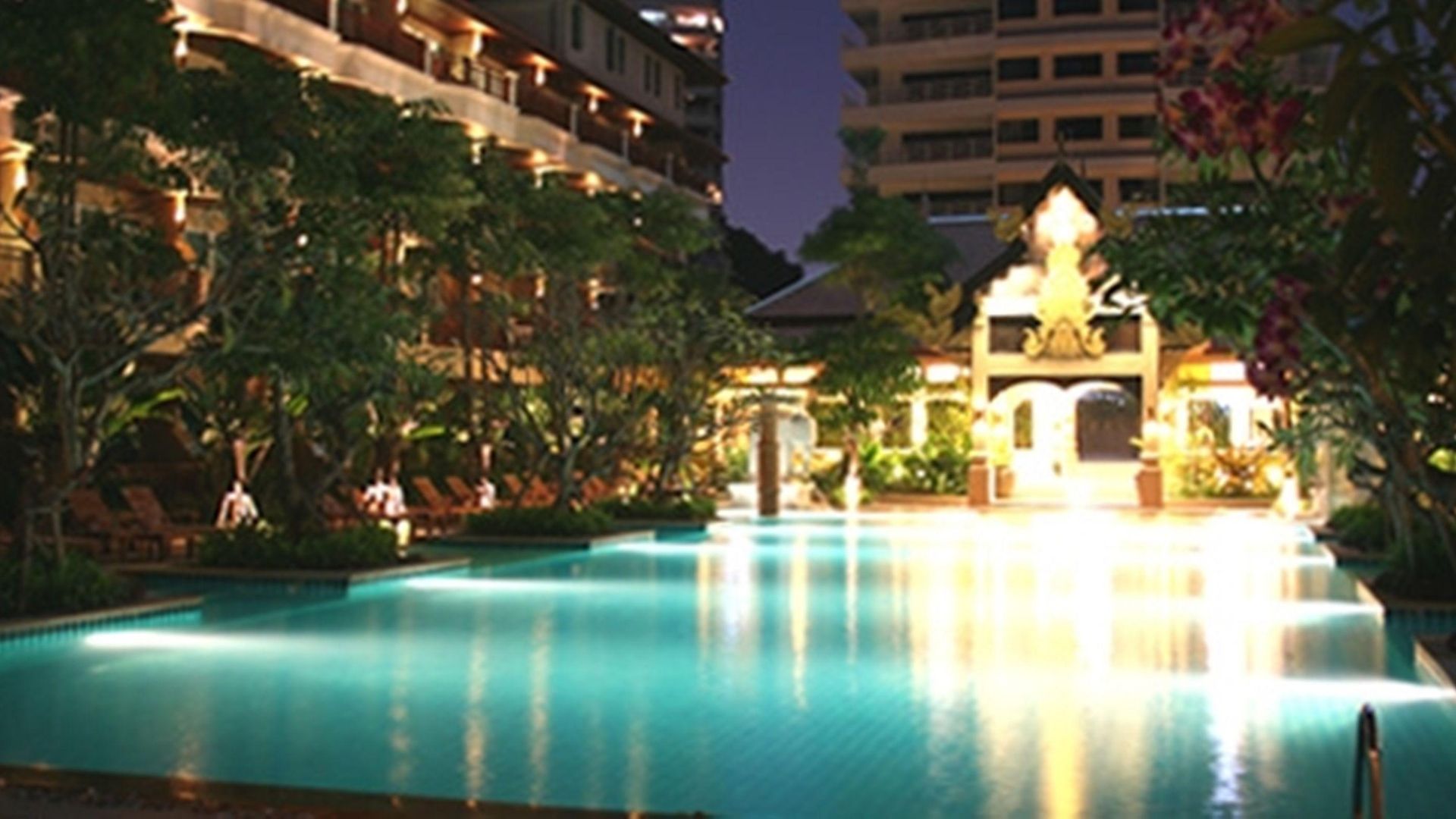 Avalon 5* Pattaya