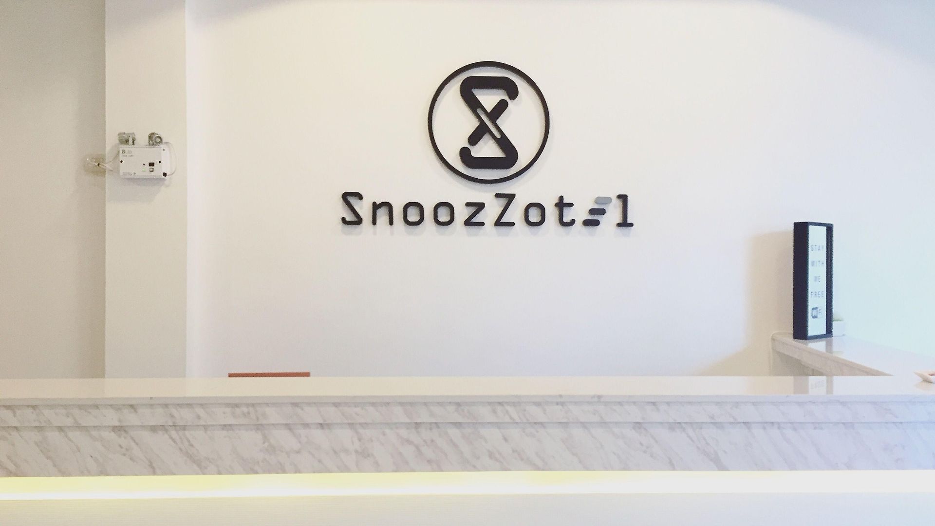 Snoozzotel 3*