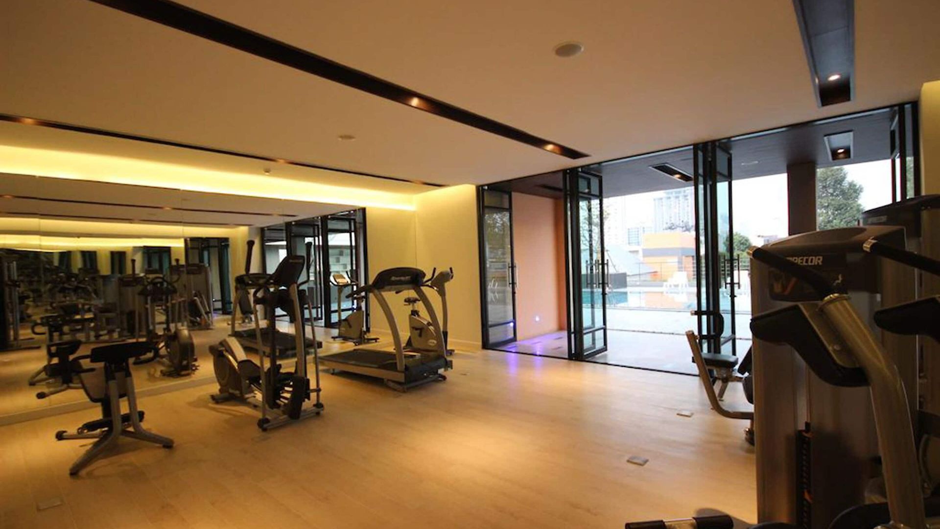 โรงแรม Season Five Pattaya