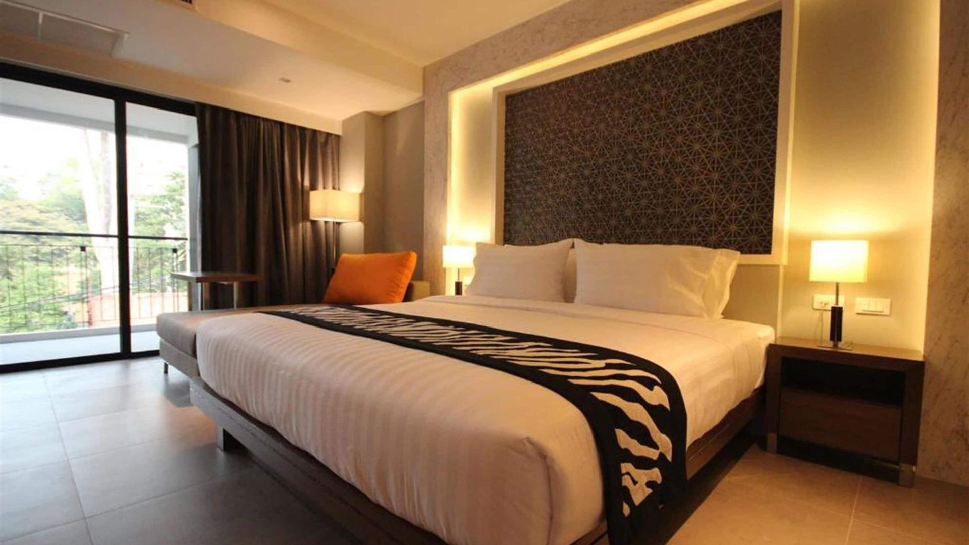 โรงแรม Season Five Pattaya