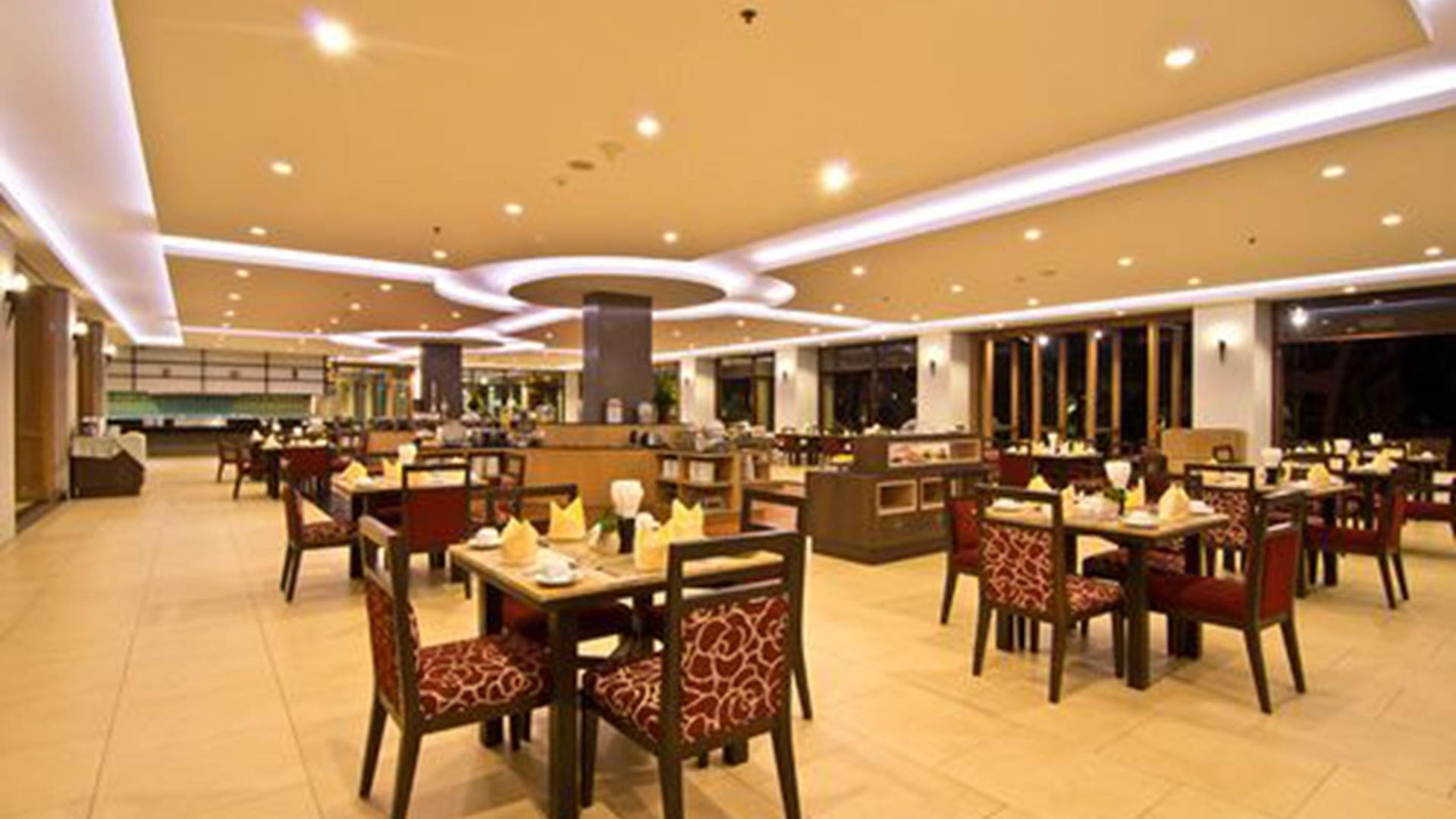 The Heritage Beachfront รีสอร์ท 4*