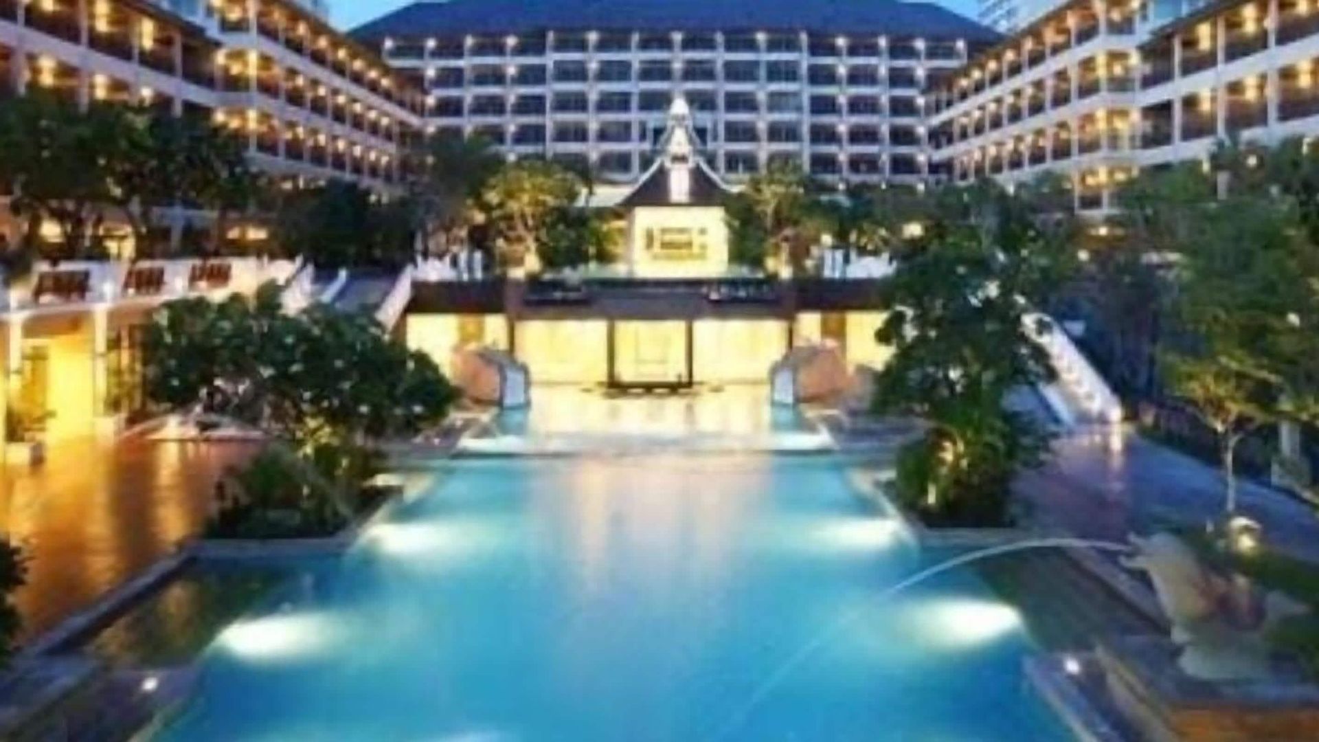 รีสอร์ท The Heritage Beachfront Pattaya