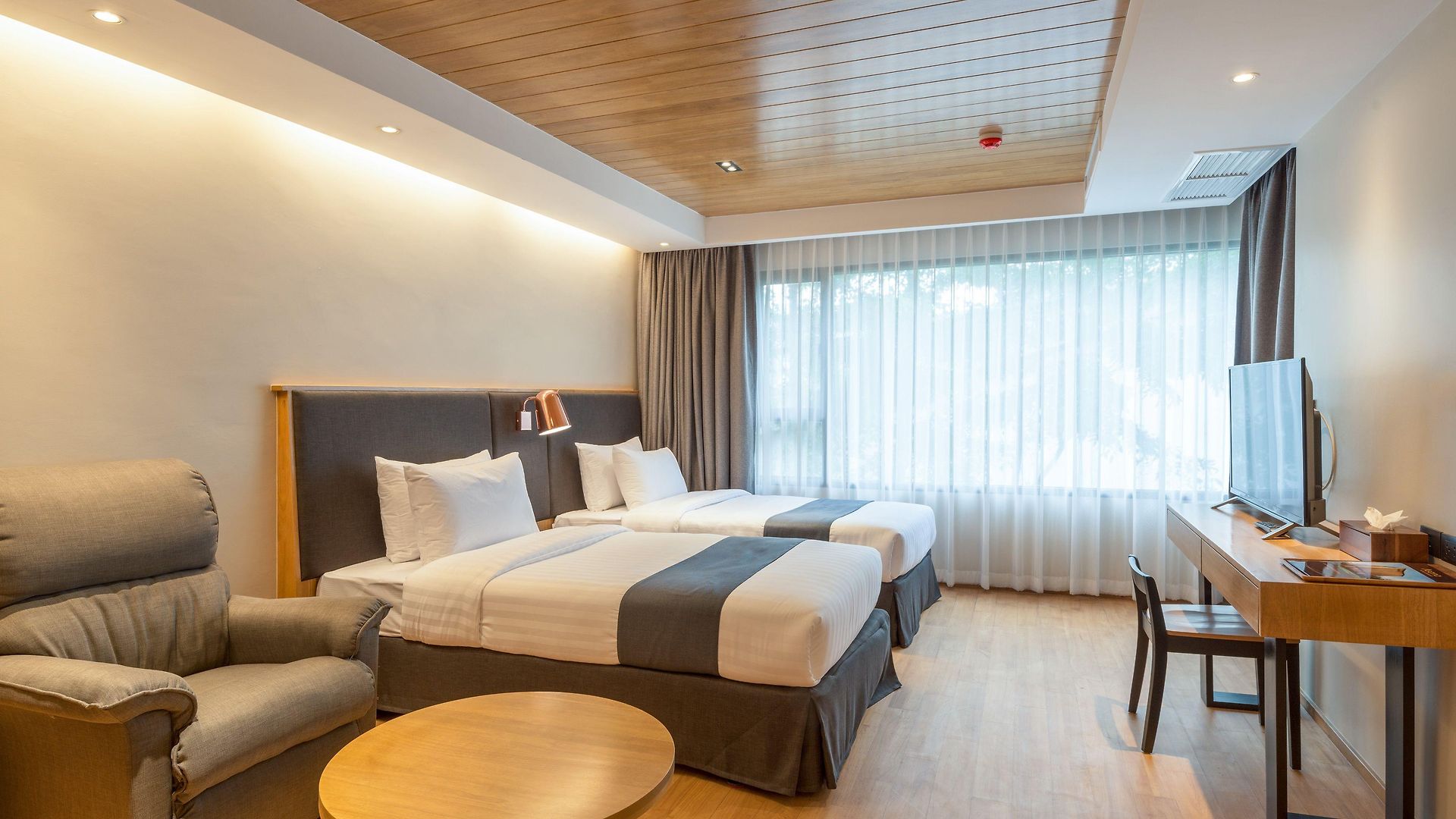 โรงแรม Asana &
