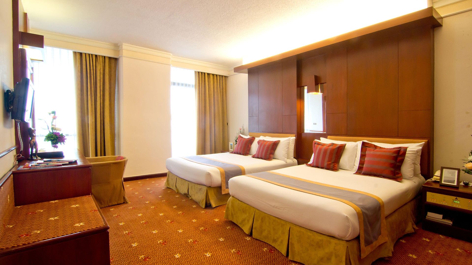 Ambassador Jomtien Wing โรงแรม