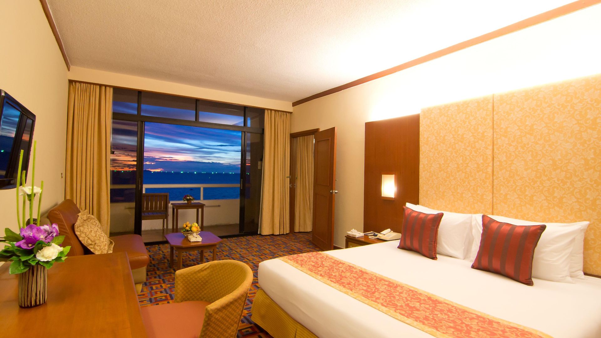 Ambassador Jomtien Wing 3* Pattaya