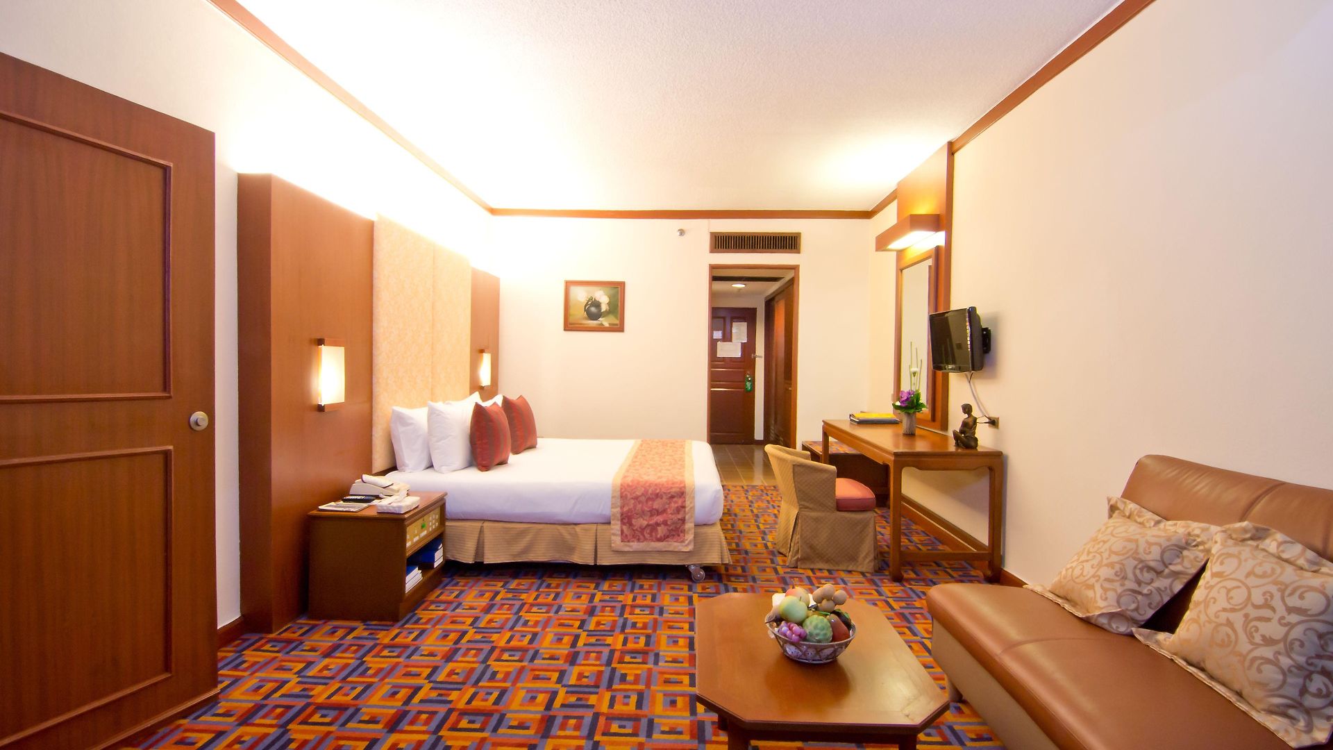 โรงแรม Ambassador Jomtien Wing 3*