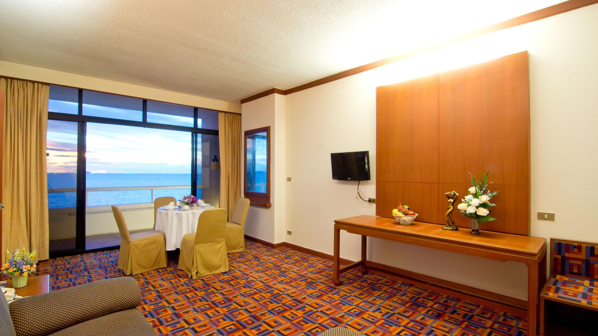 Ambassador Jomtien Wing 3* Pattaya