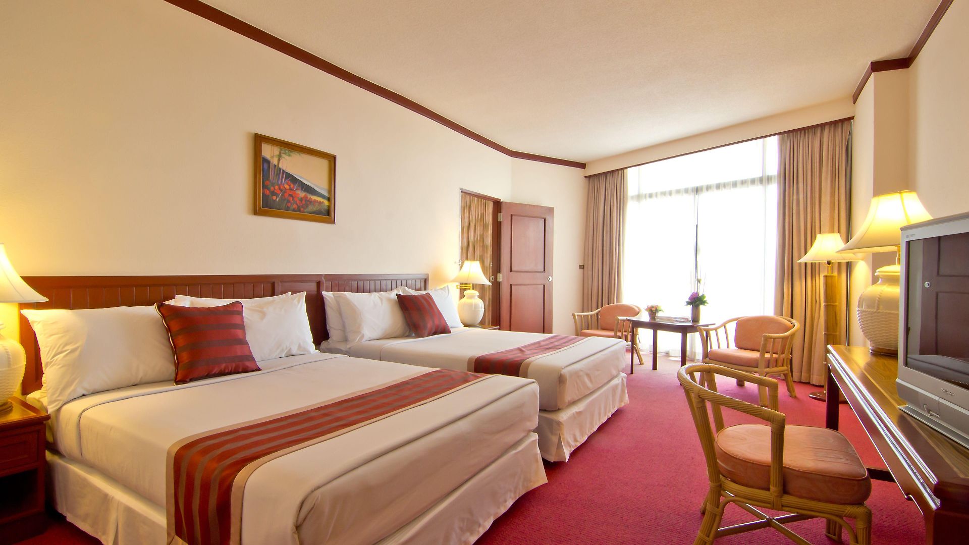 โรงแรม Ambassador Jomtien Wing
