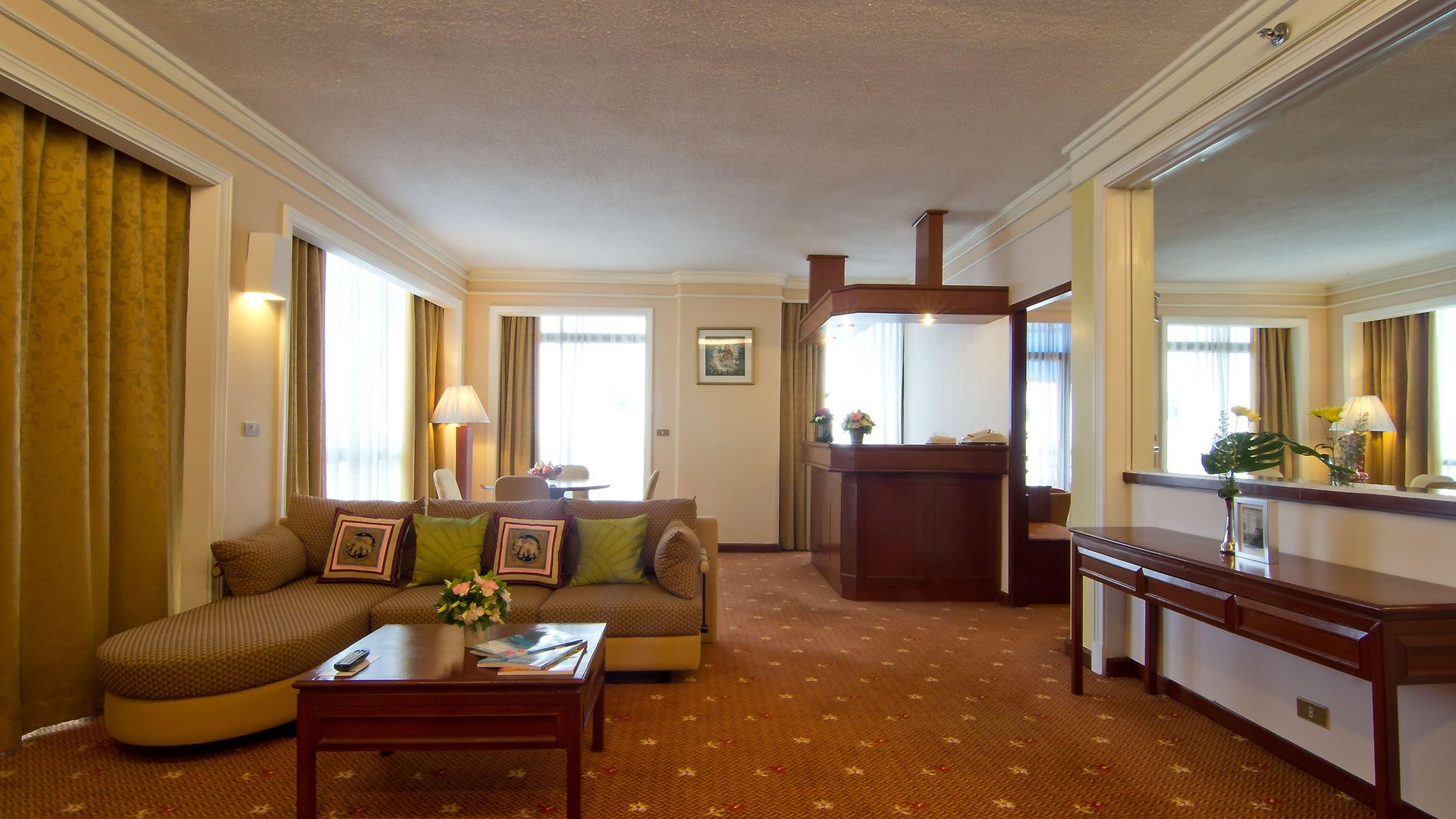 Ambassador Jomtien Wing โรงแรม 3*