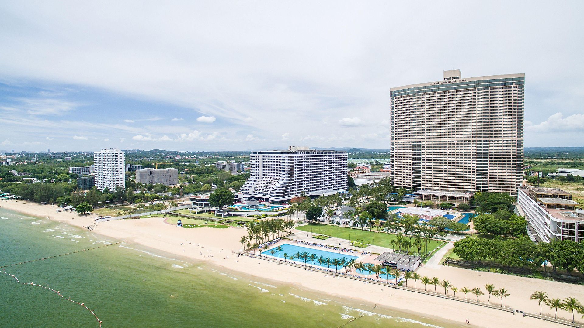Ambassador Jomtien Wing โรงแรม