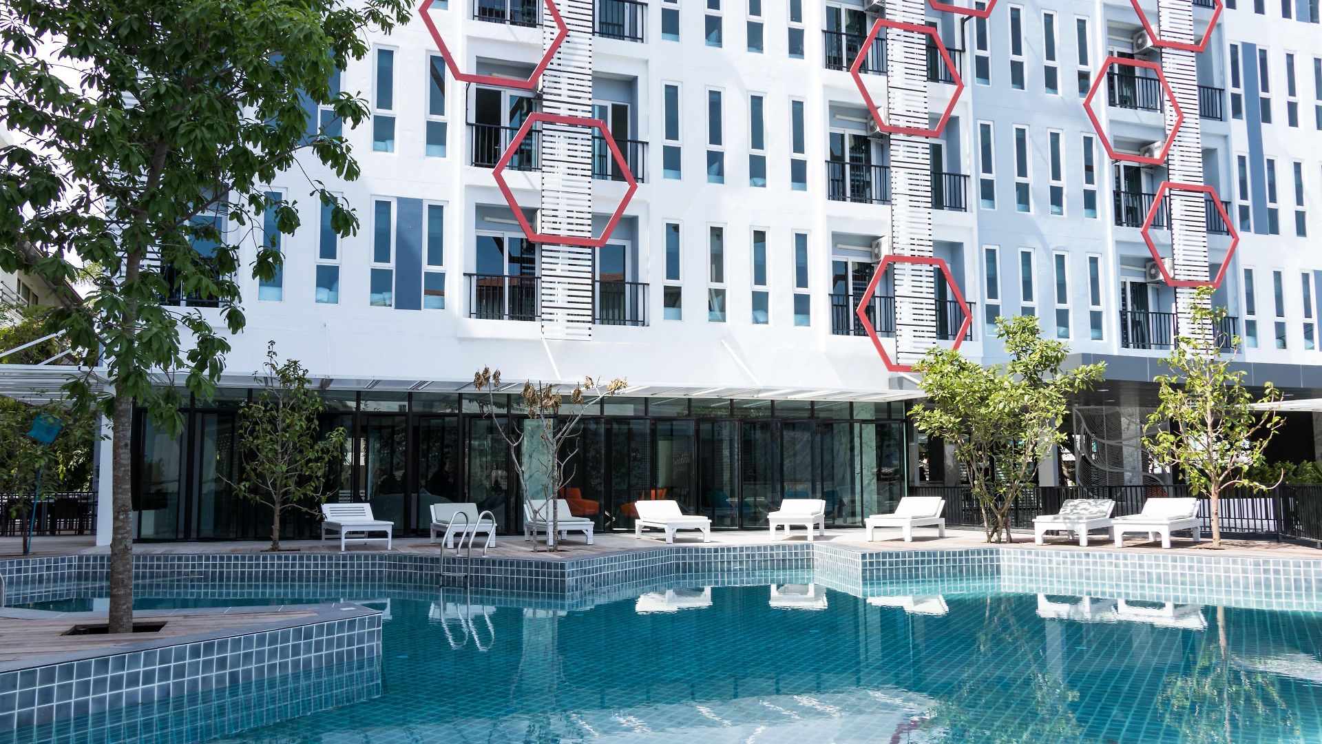 โรงแรม P 3*