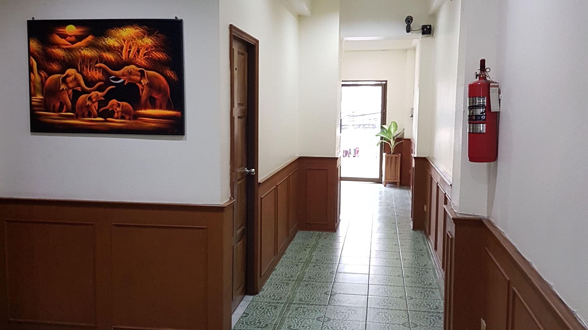 Traveller's Rest Sports Bar Guest house 4*