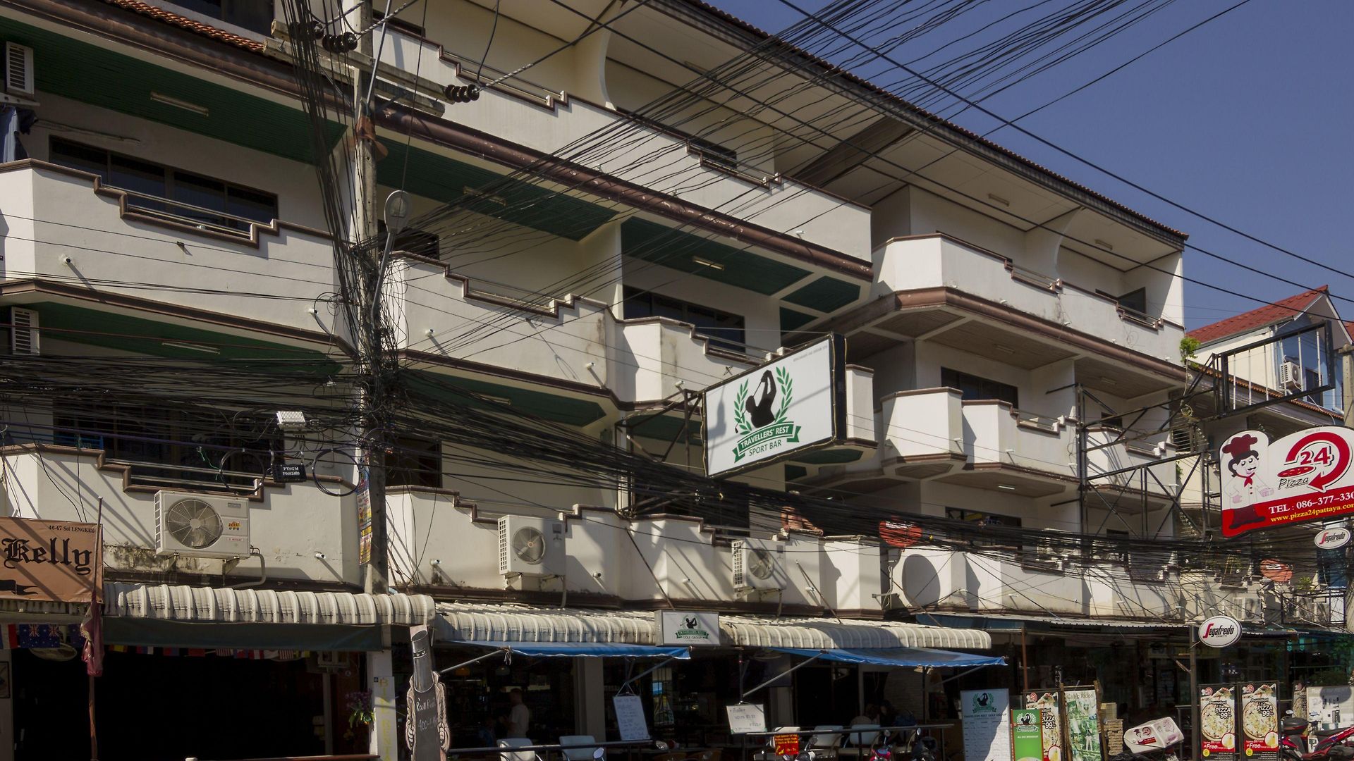 Traveller's Rest Sports Bar 4* Pattaya