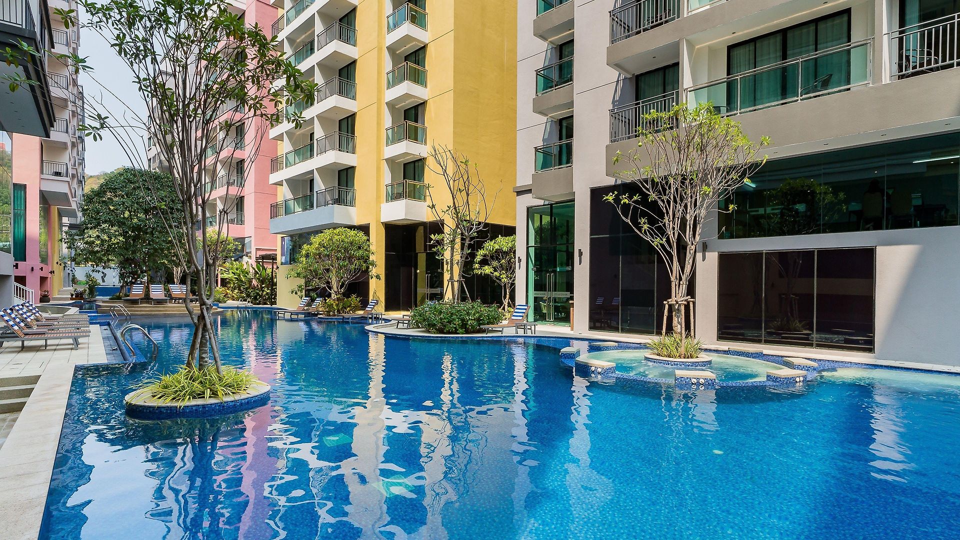 Citrus Grande By Compass Hospitality 5* Pattaya