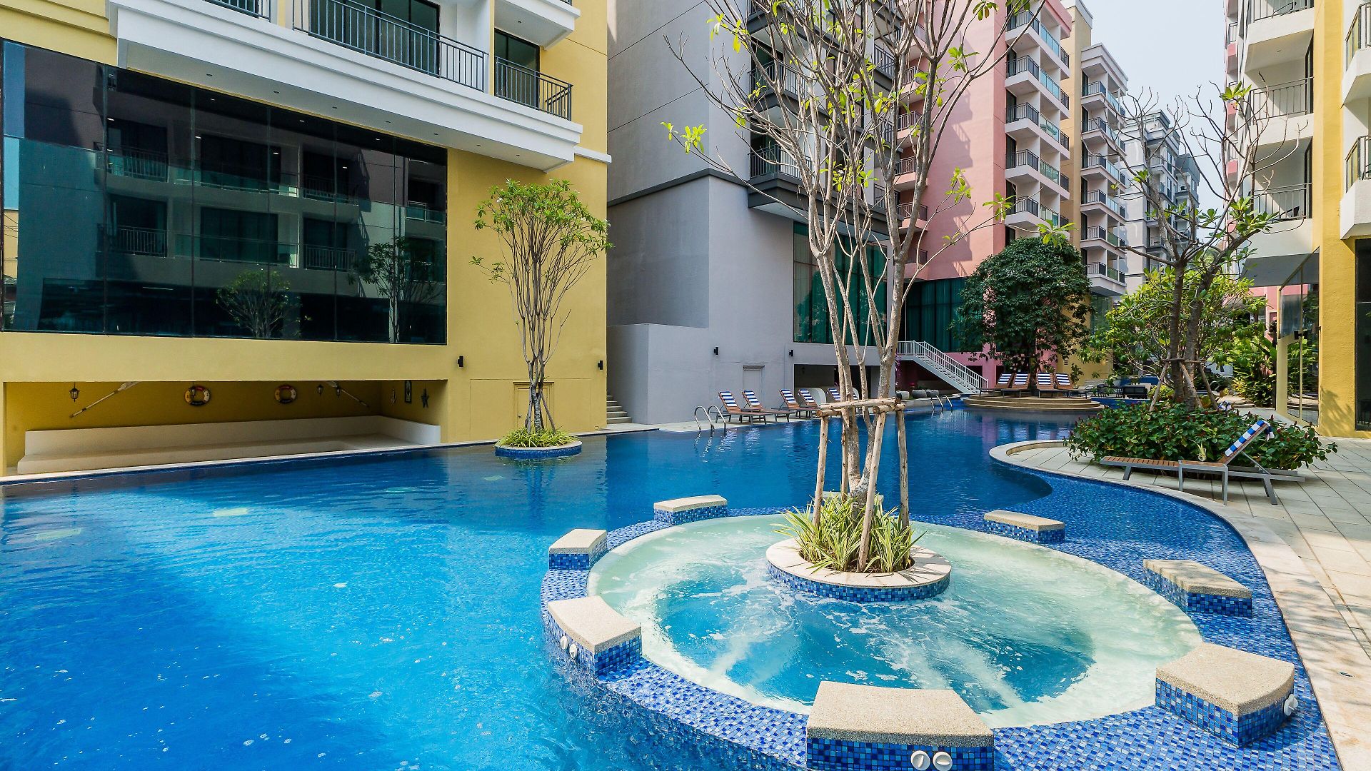 โรงแรม Citrus Grande By Compass Hospitality 5*