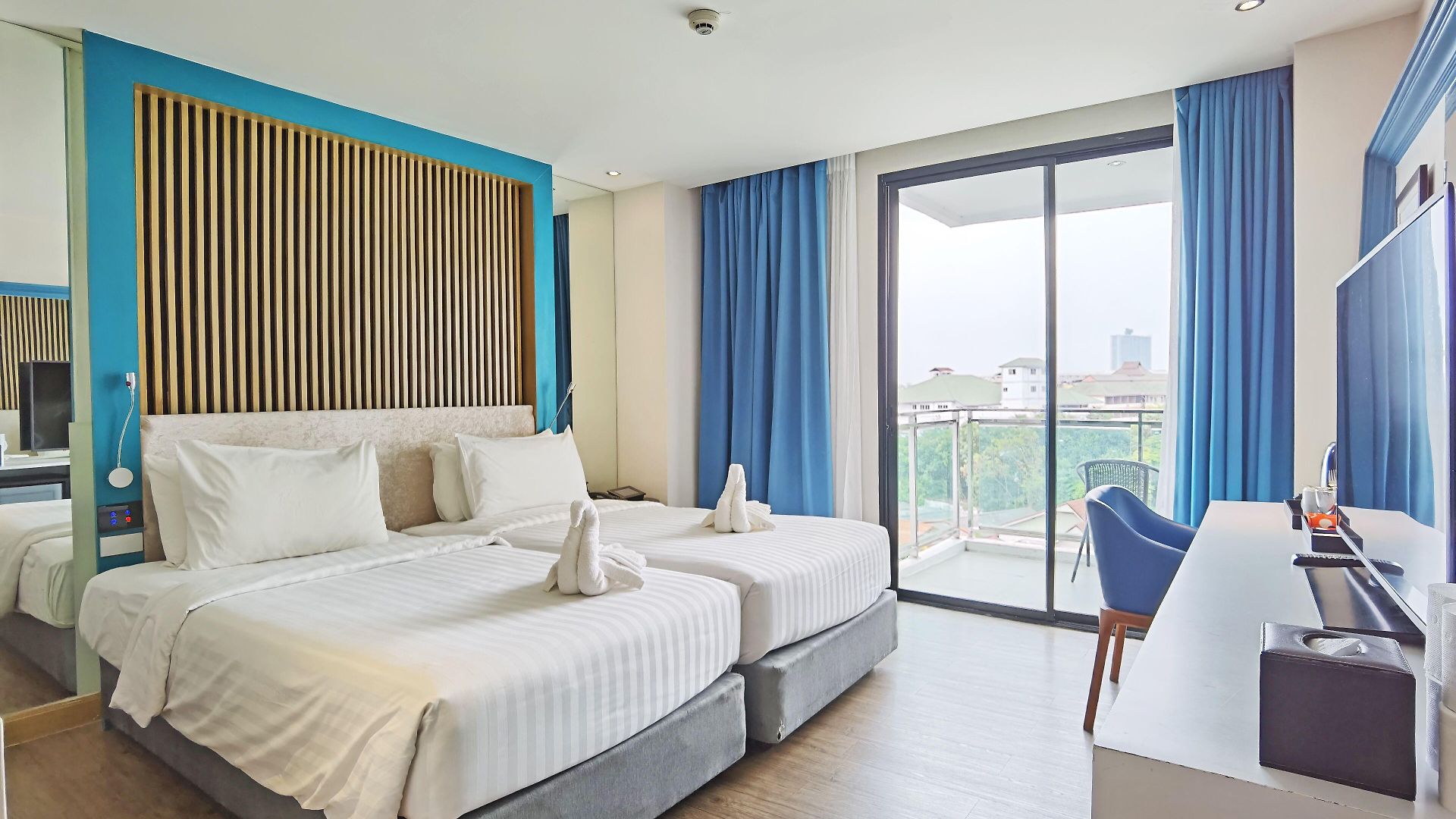 โรงแรม Citrus Grande By Compass Hospitality 5*