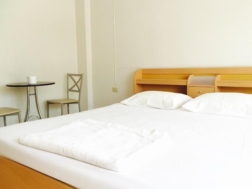 Eve Place -