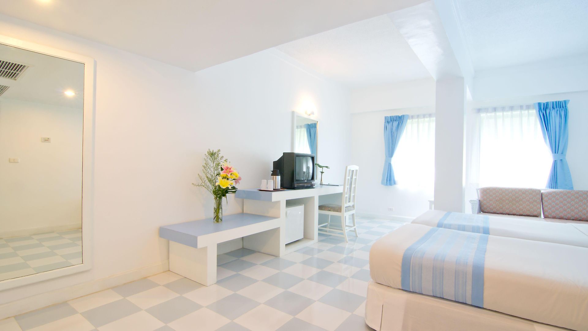 โรงแรม Ambassador Jomtien Wing Pattaya