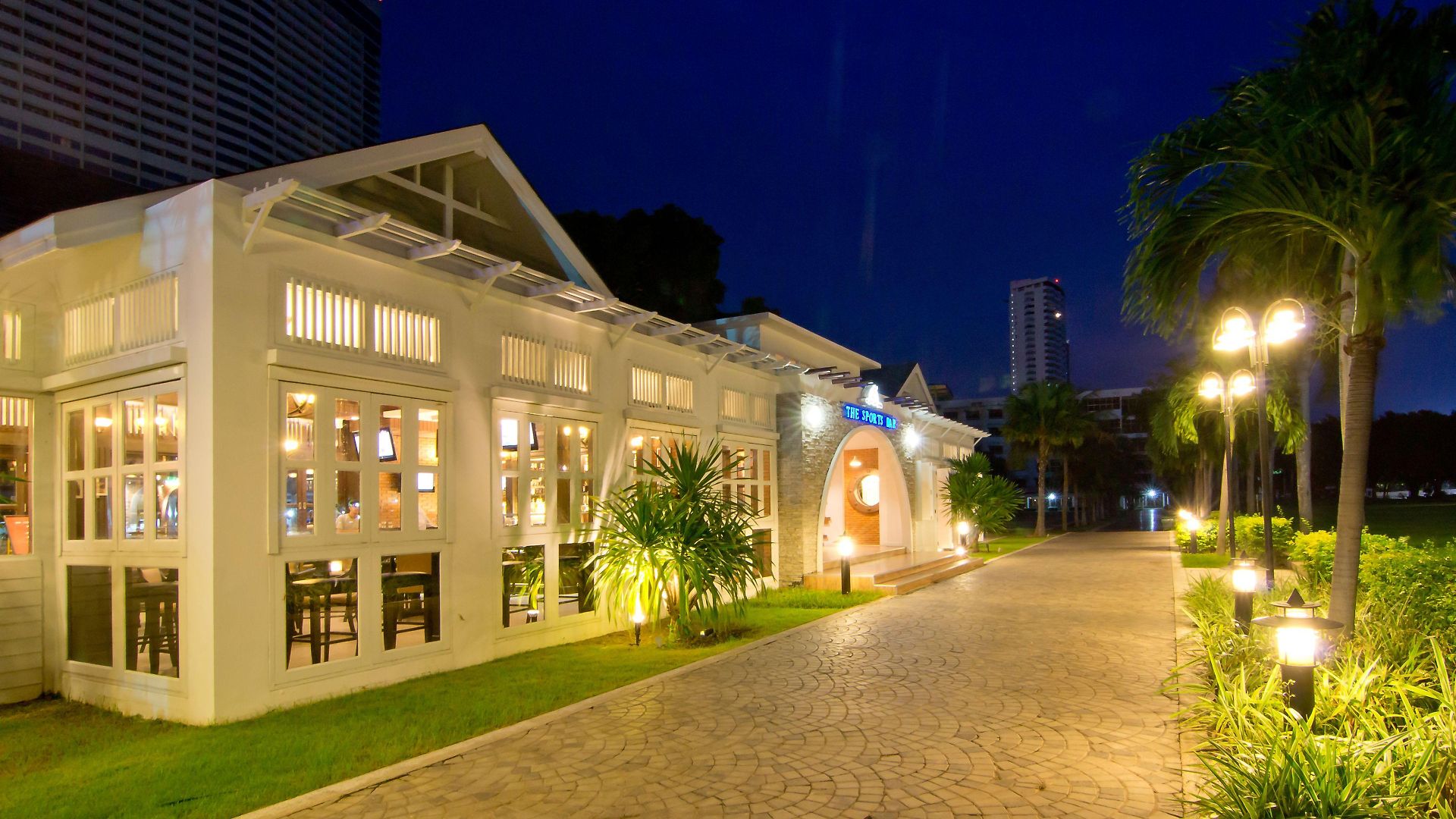 Ambassador Jomtien Wing