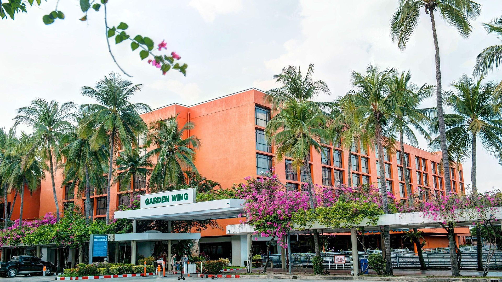 Ambassador Jomtien Wing โรงแรม Pattaya