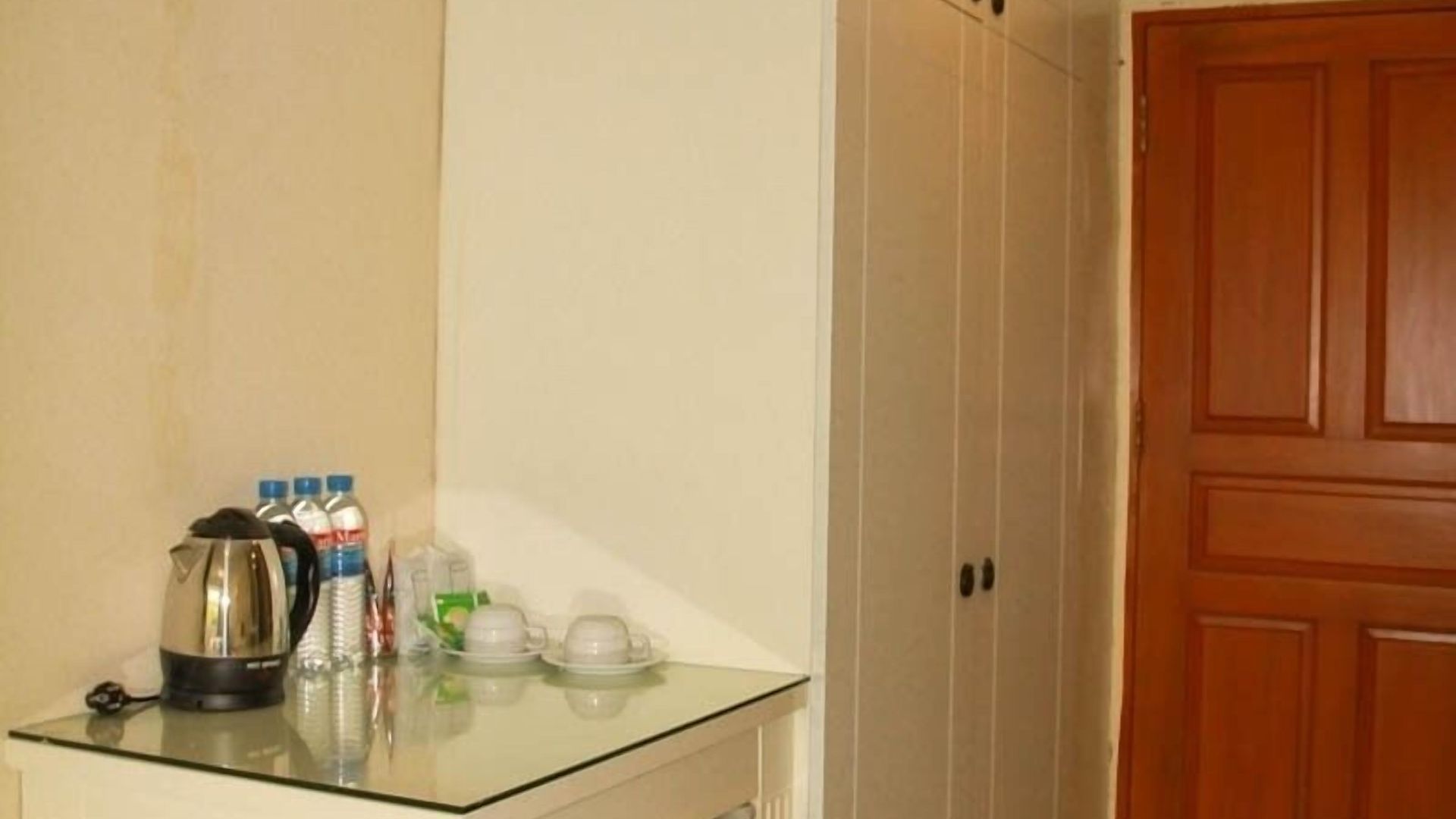 โรงแรม Oyo 109 Ozone Prime Pattaya