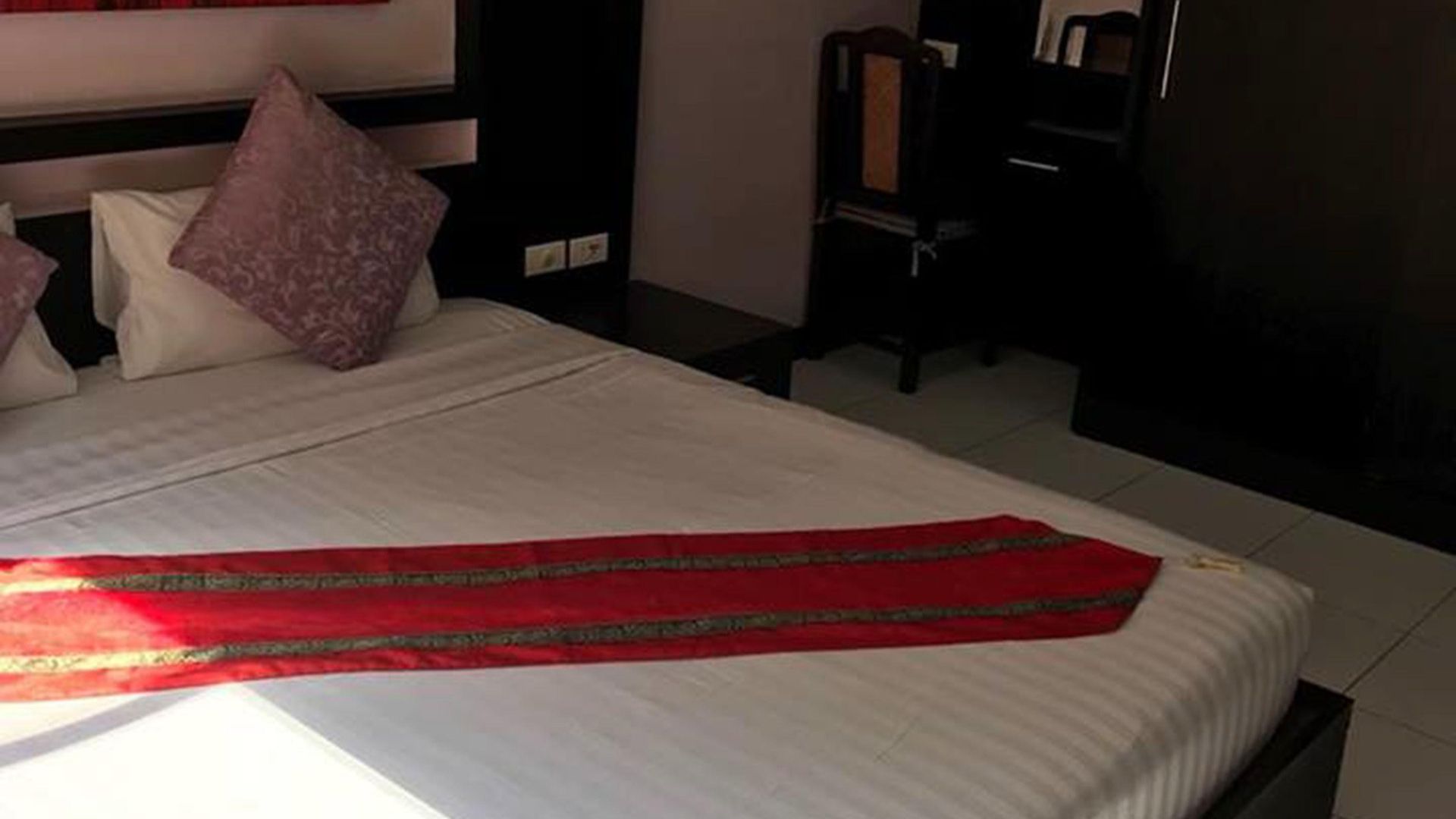 โรงแรม Zip & Restaurant 3*
