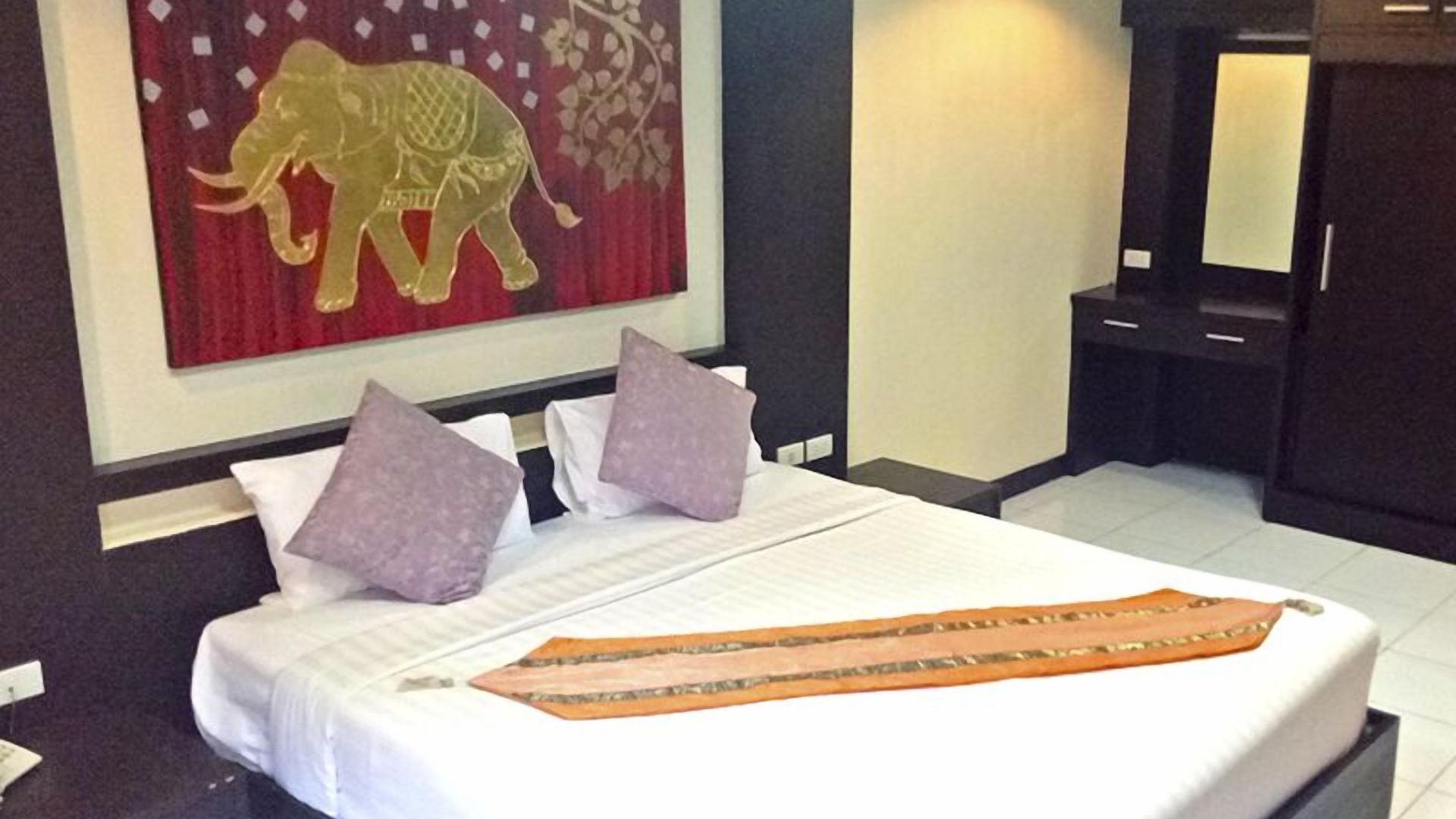 Zip & Restaurant Pattaya
