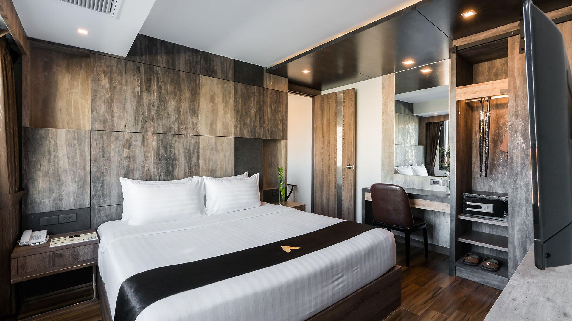 Acqua Hotel 4*