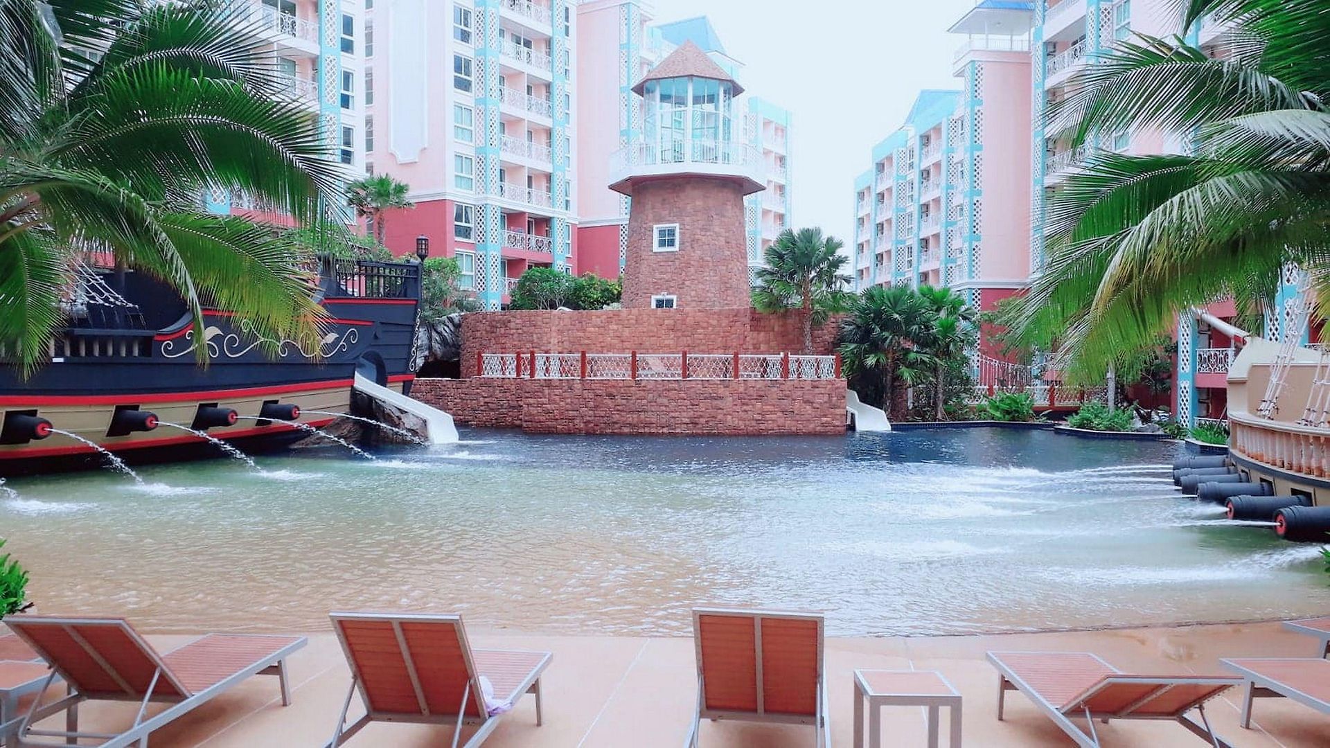 Grande Caribbean By Somphong อพาร์ทเม้น Pattaya