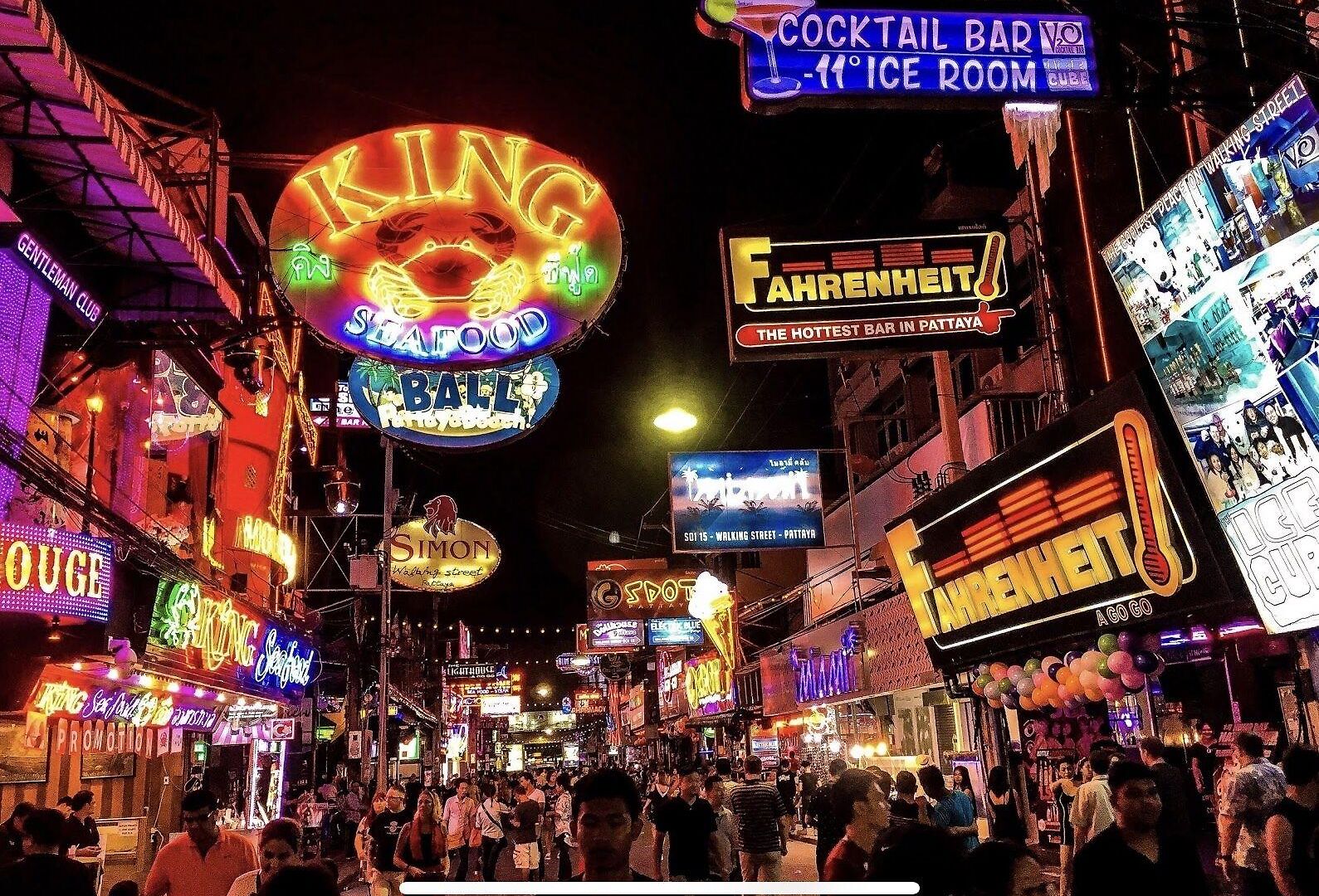 โรงแรม The Tung