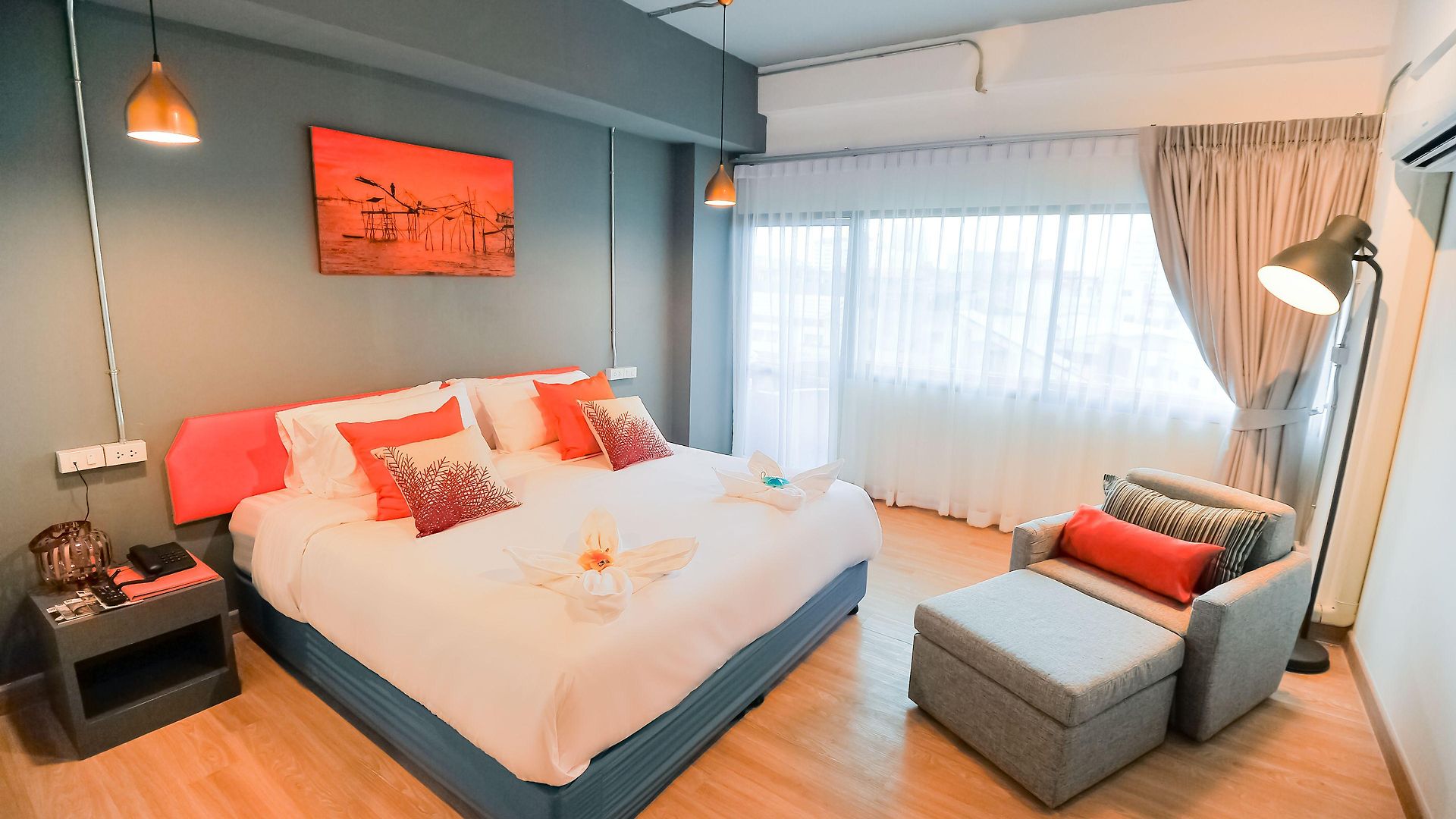 โรงแรม 7