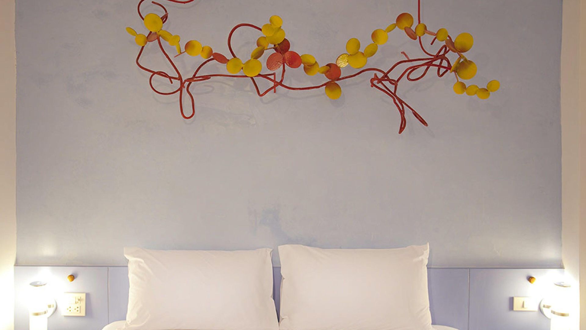 Holidays Hotel 2*