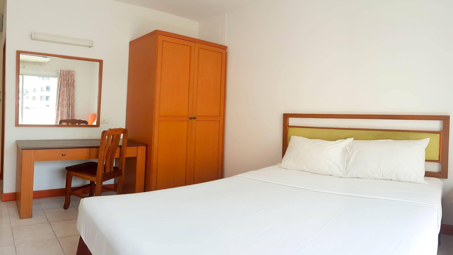 Eastiny Bella Vista โรงแรม