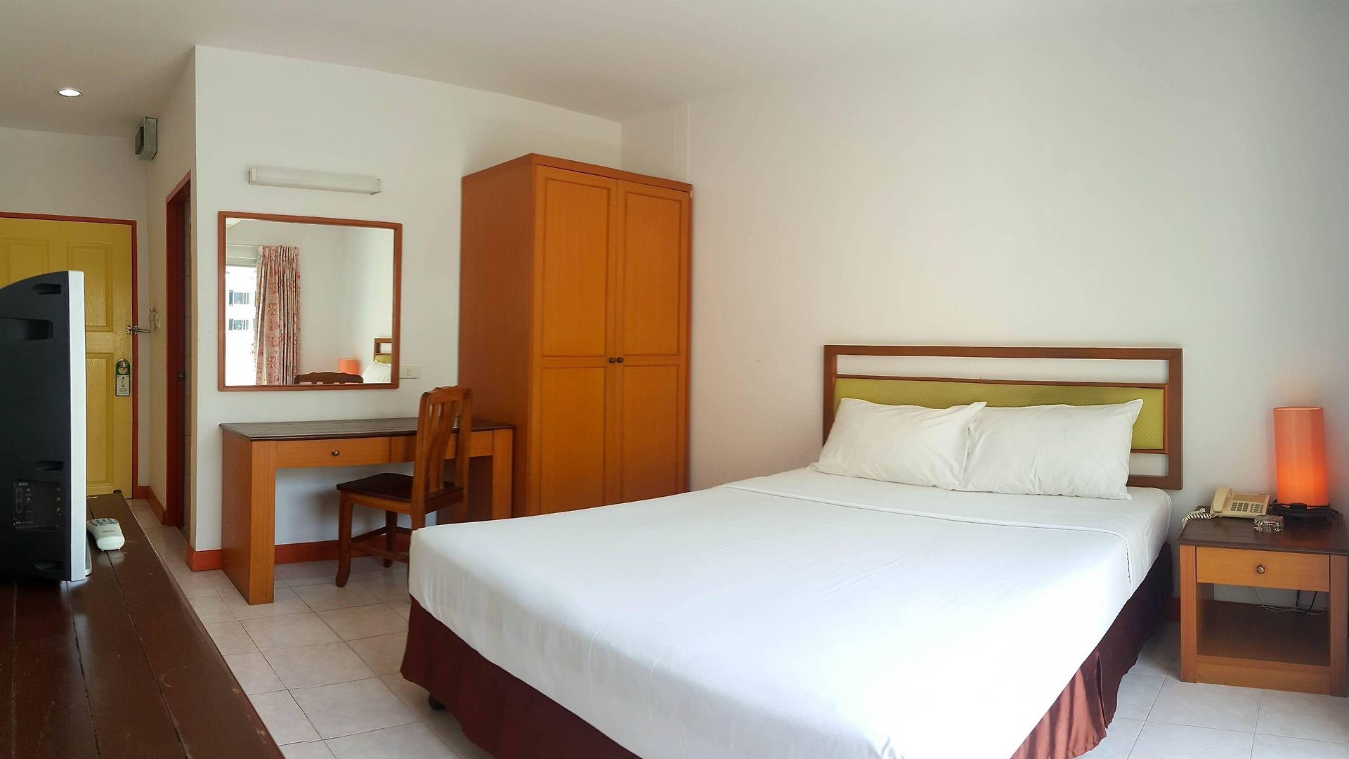 Eastiny Bella Vista โรงแรม 2*