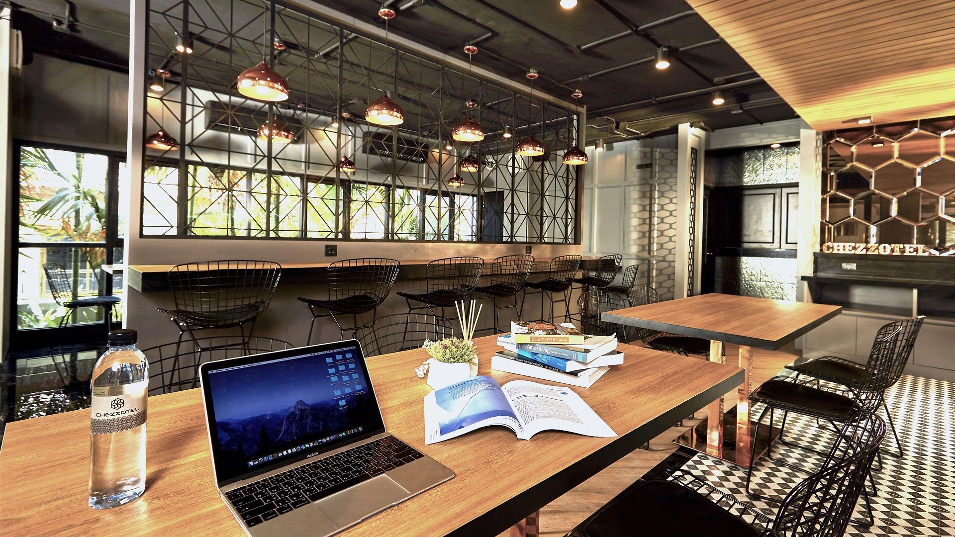 โรงแรม Chezzotel Pattaya