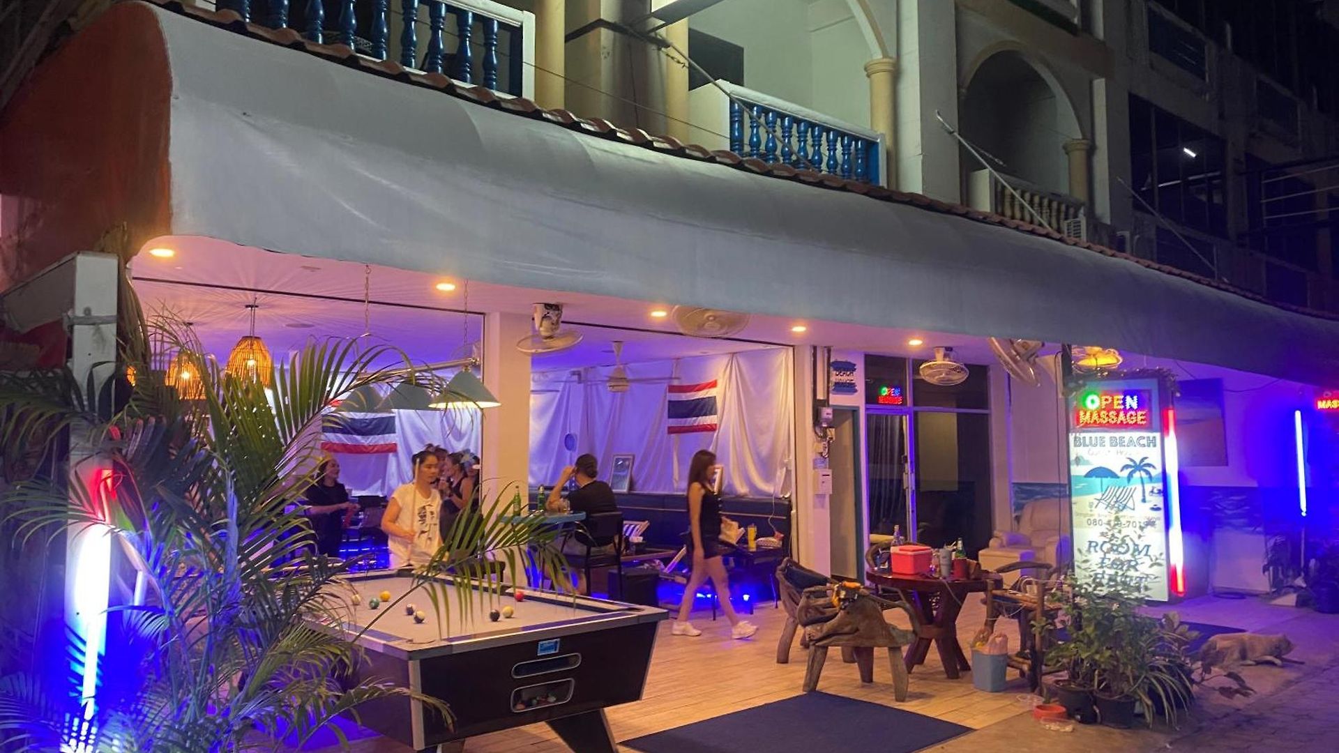 Blue Hotel