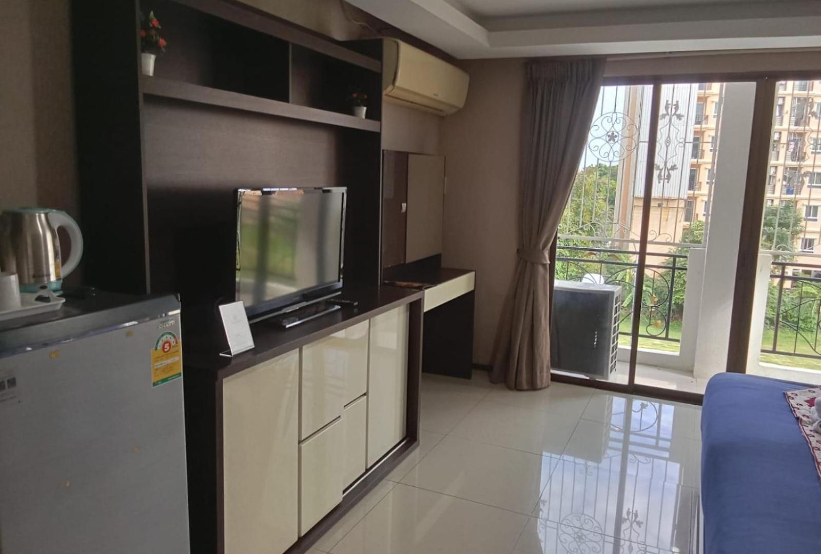 House Of Pattaya- Near Walking Street โรงแรม 3*